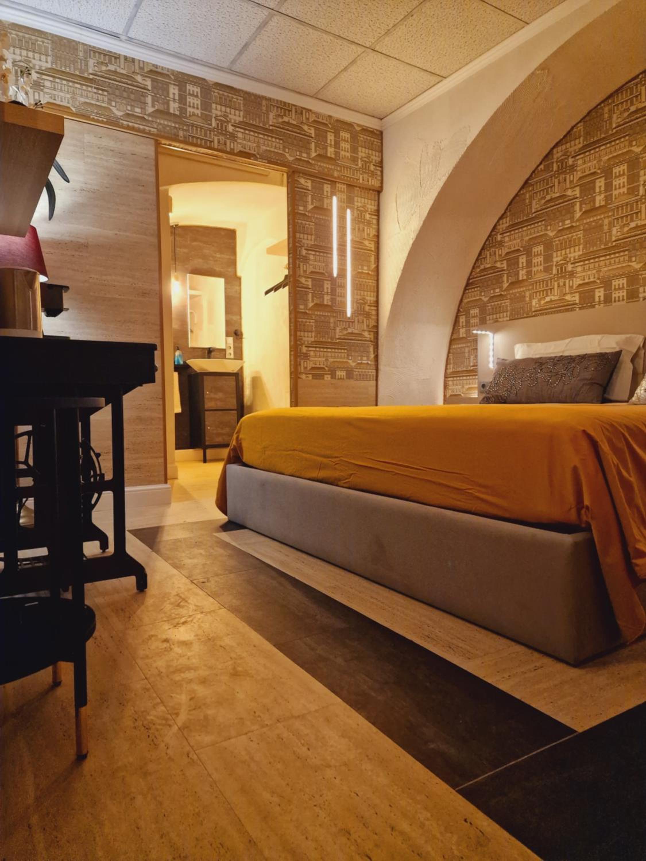hotel room