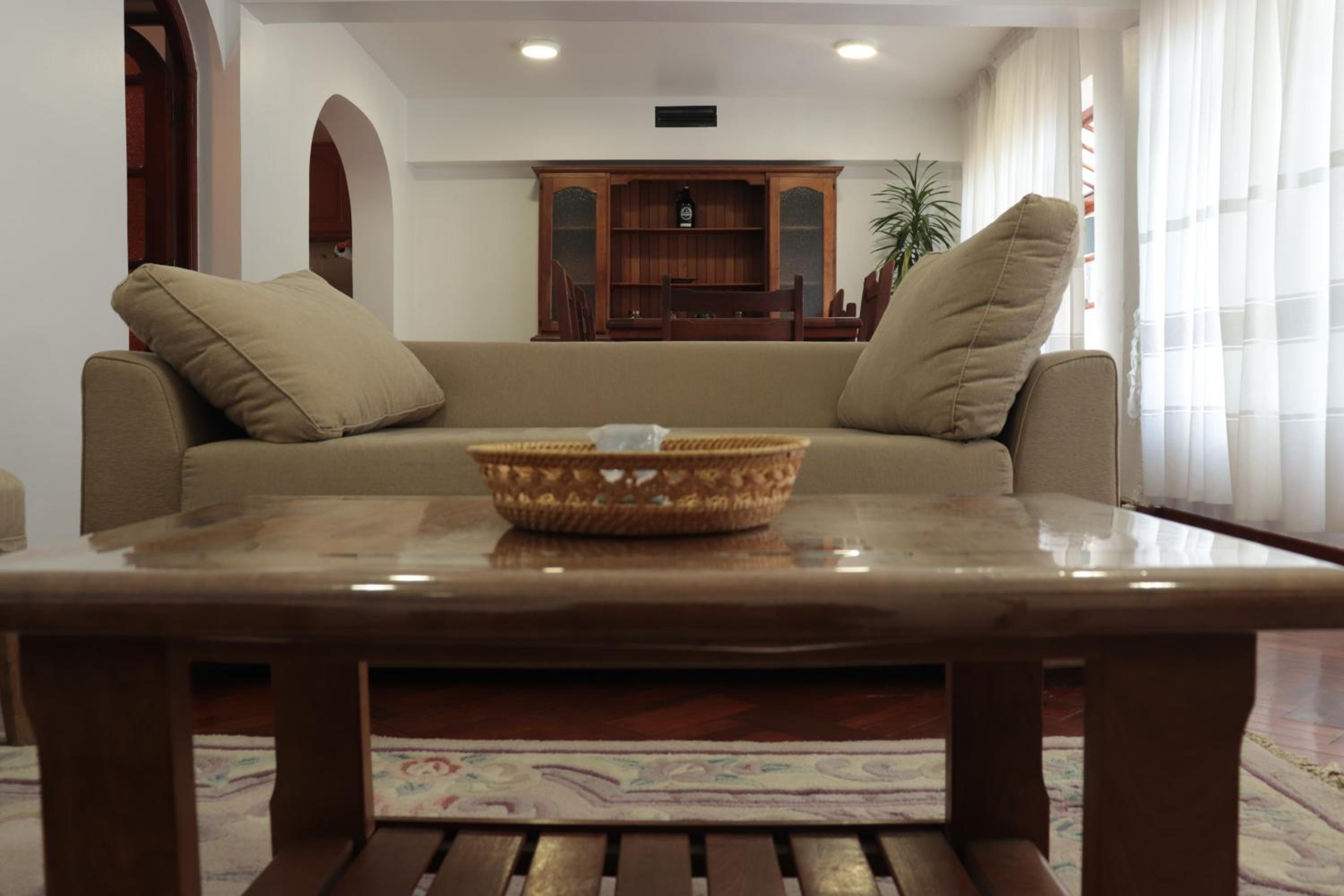 CORTEZ CASA