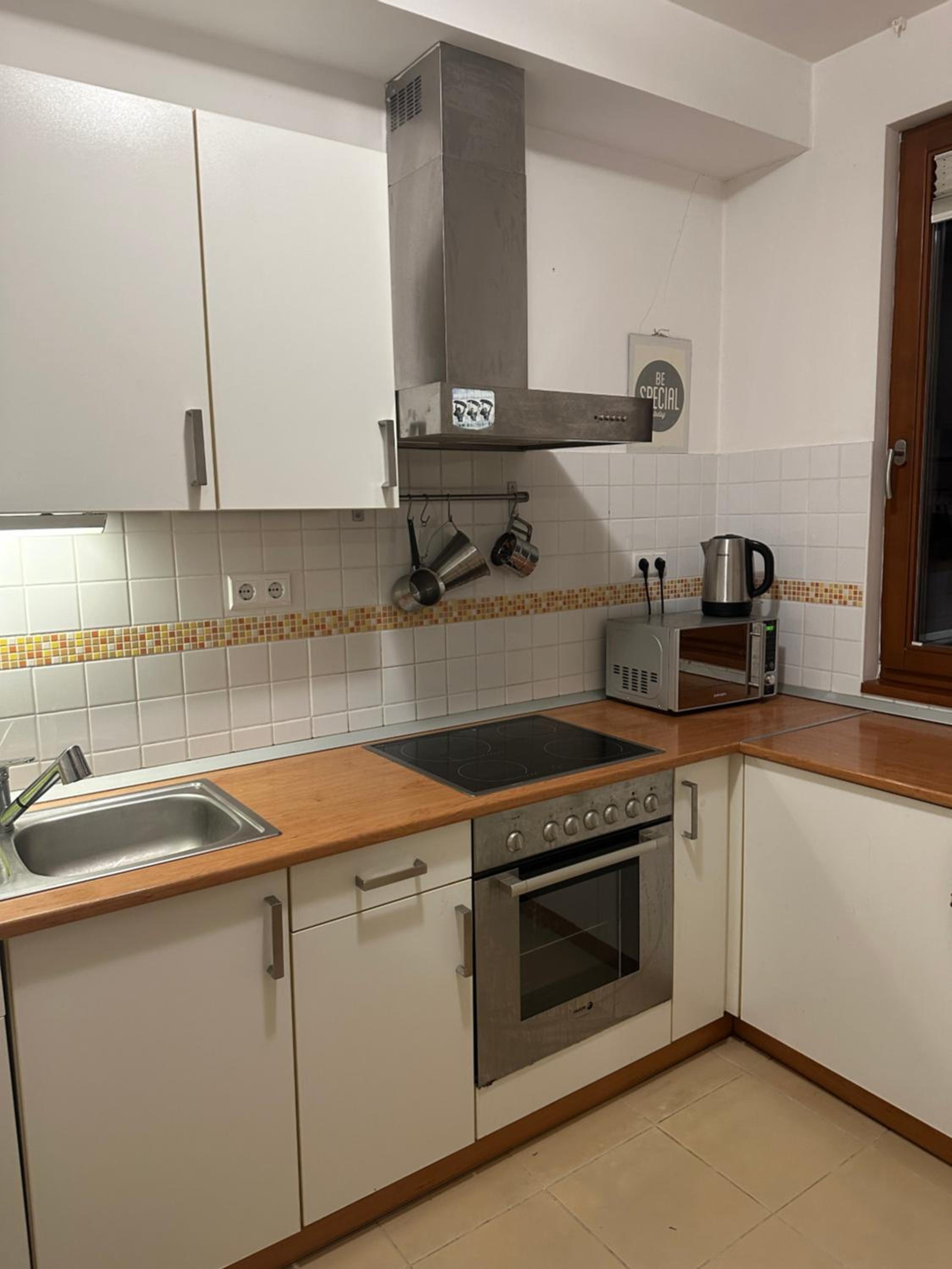 Central apartment with balcony
