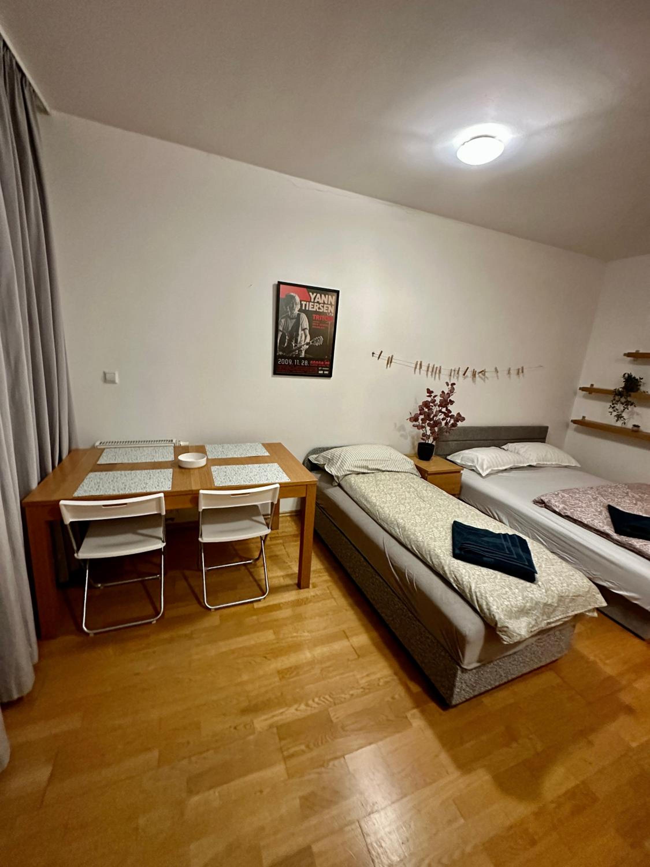 Central apartment with balcony