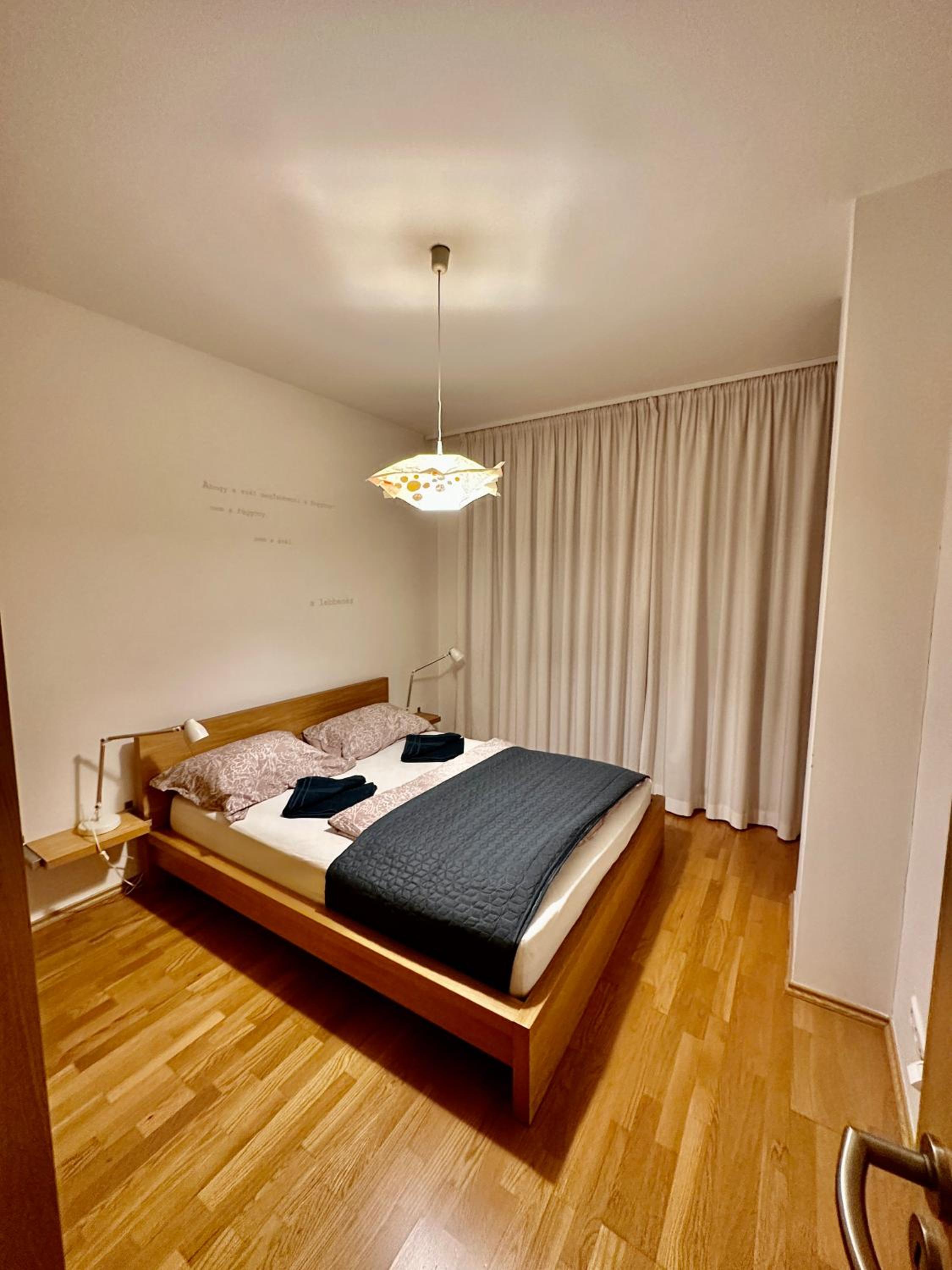 Central apartment with balcony