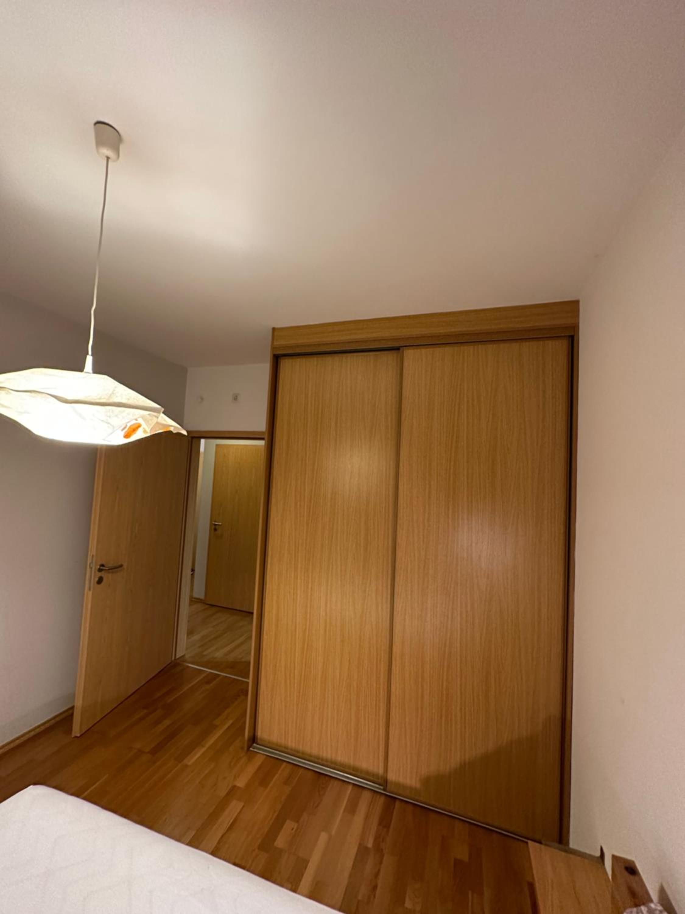Central apartment with balcony