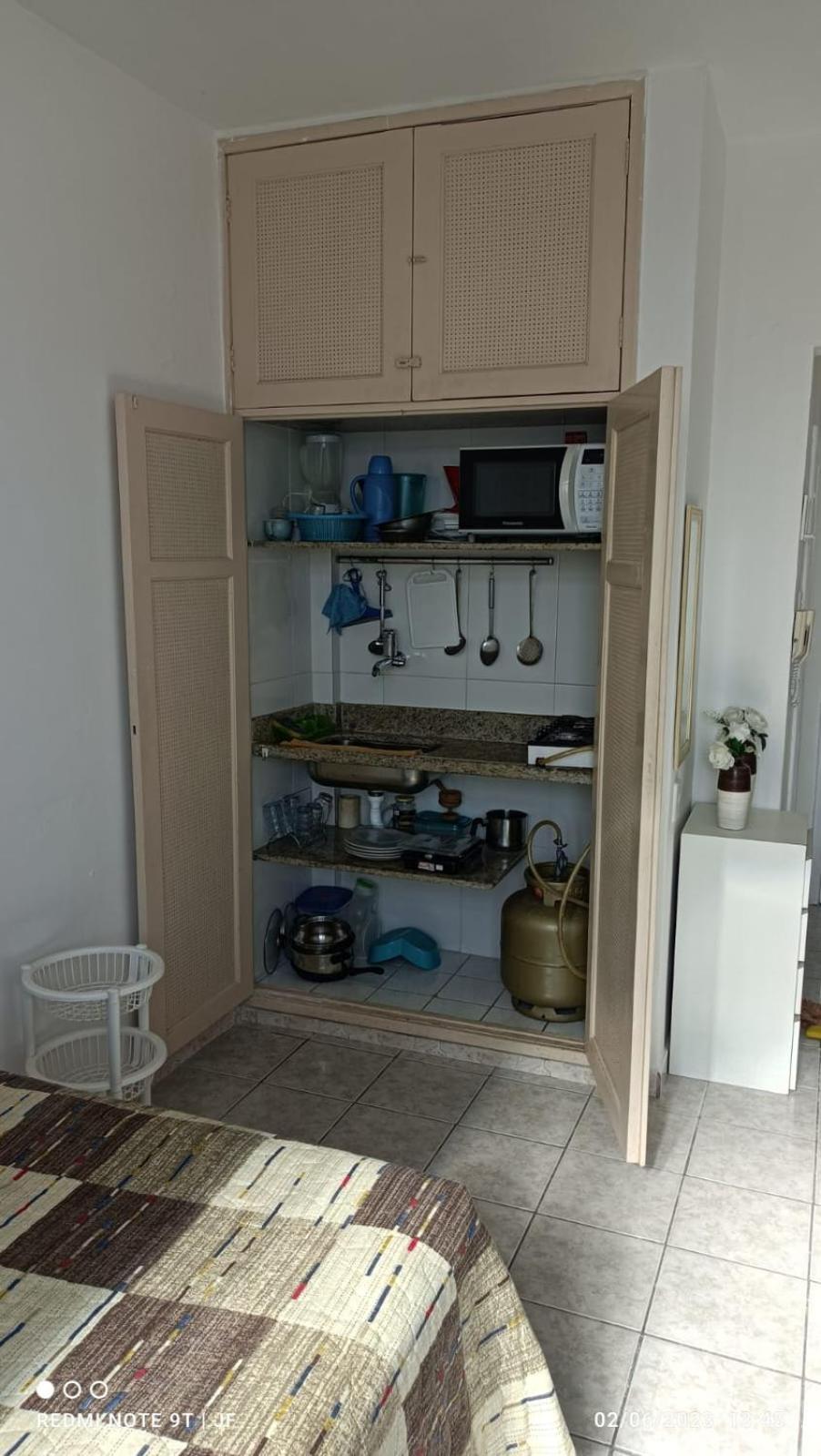 Flat no coração de Guarapari,150 metros da praia com vista encantadora