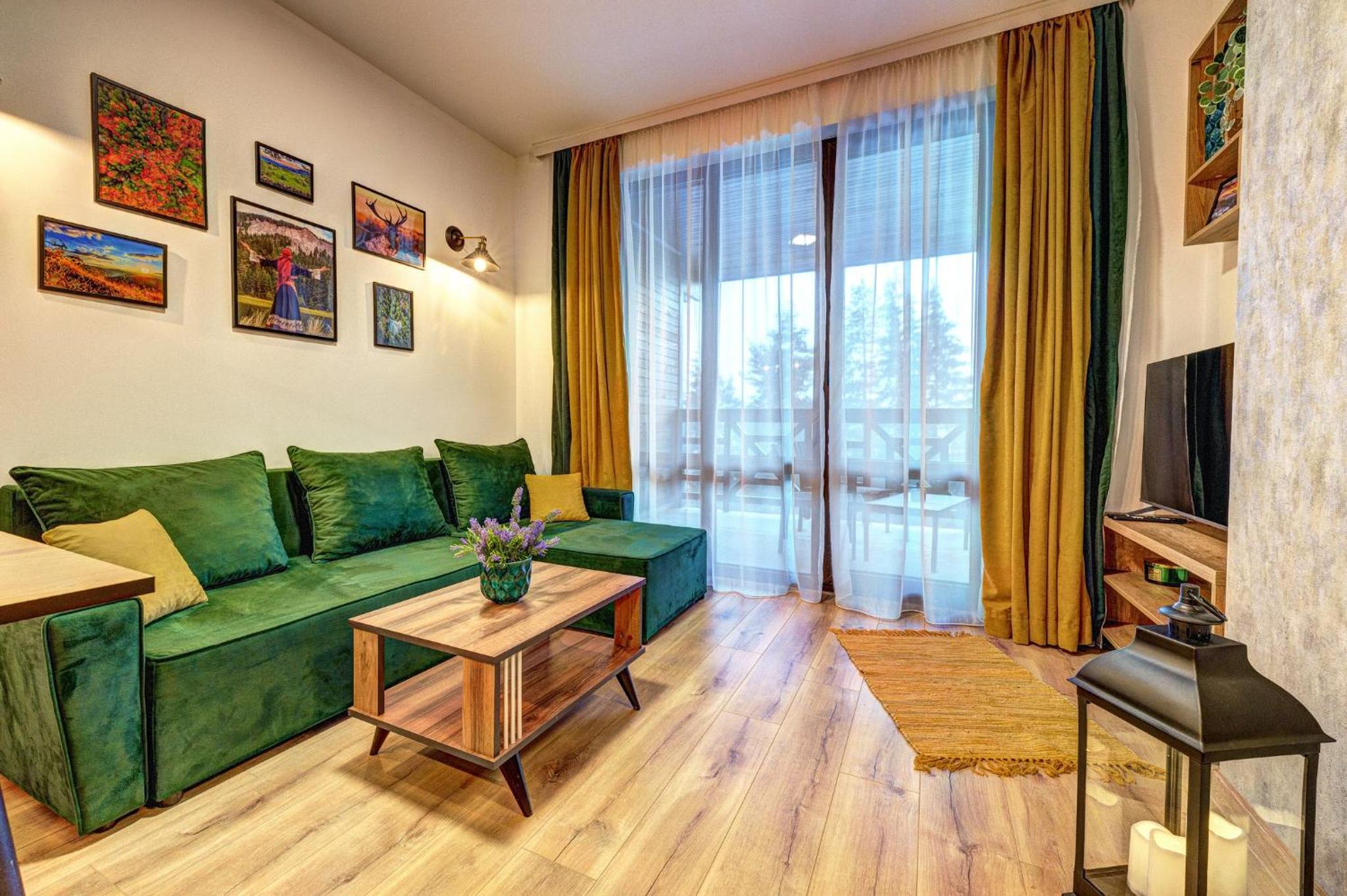 Deer Lake 521 at Oak Residence Hotel & Relax