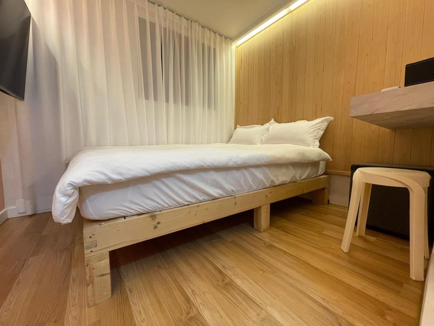 SSH LK Hostel
