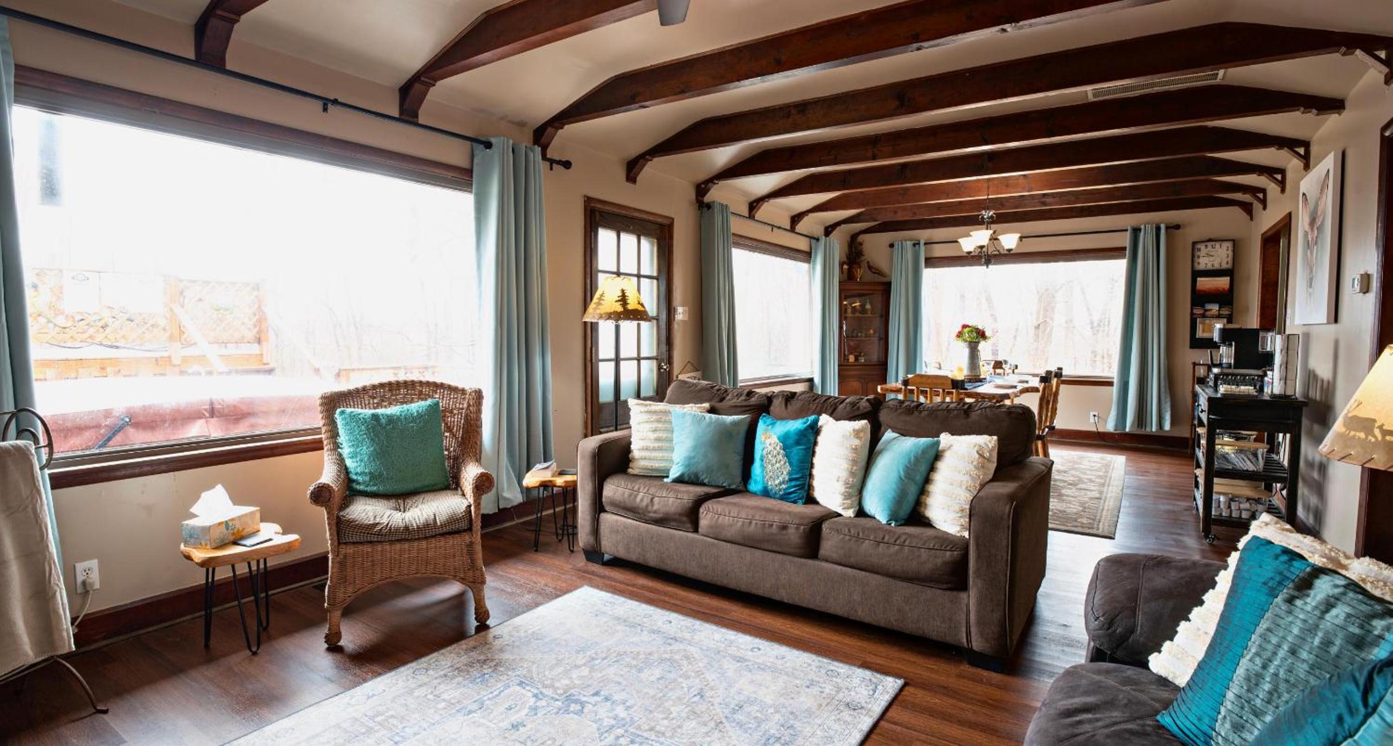 1 Sweet Retreat view 3