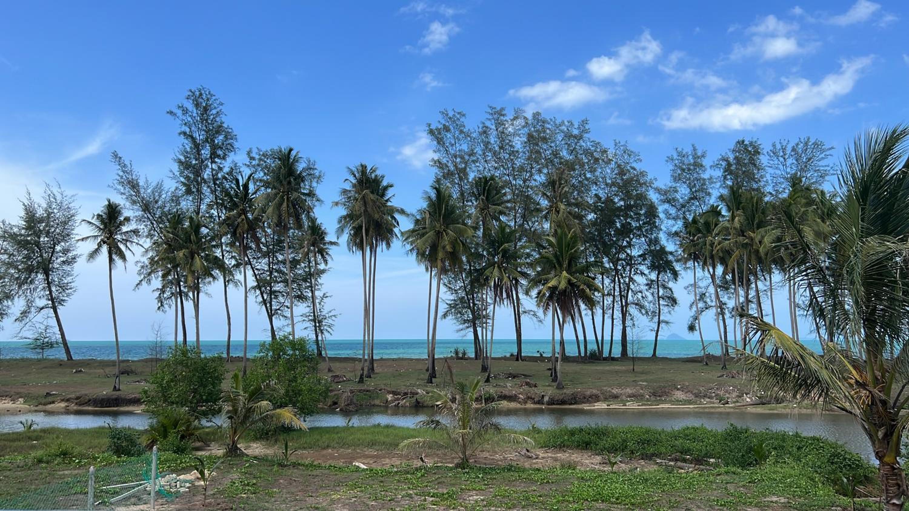 Arryantz by the beach photo 7