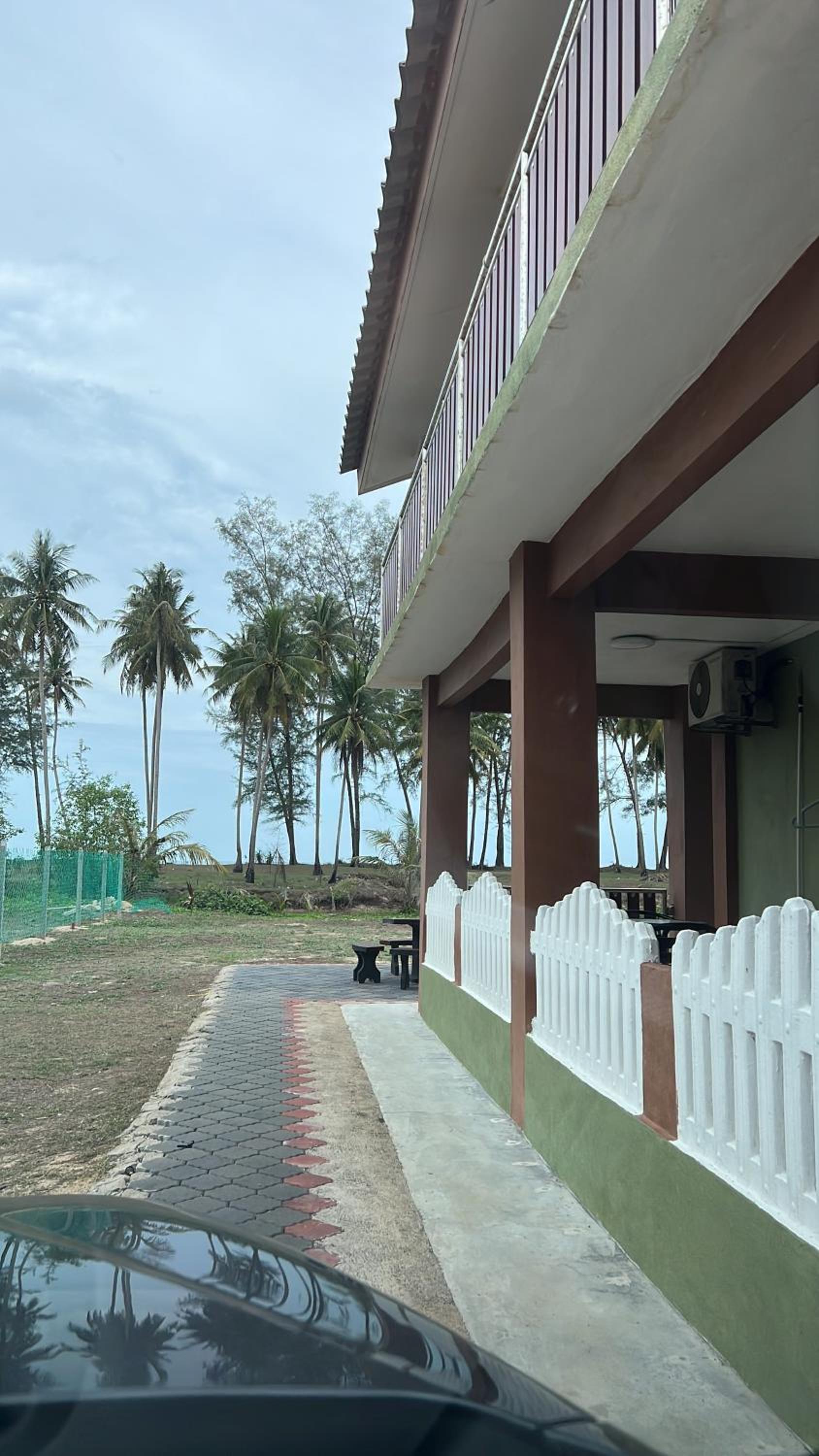 Arryantz by the beach photo 6