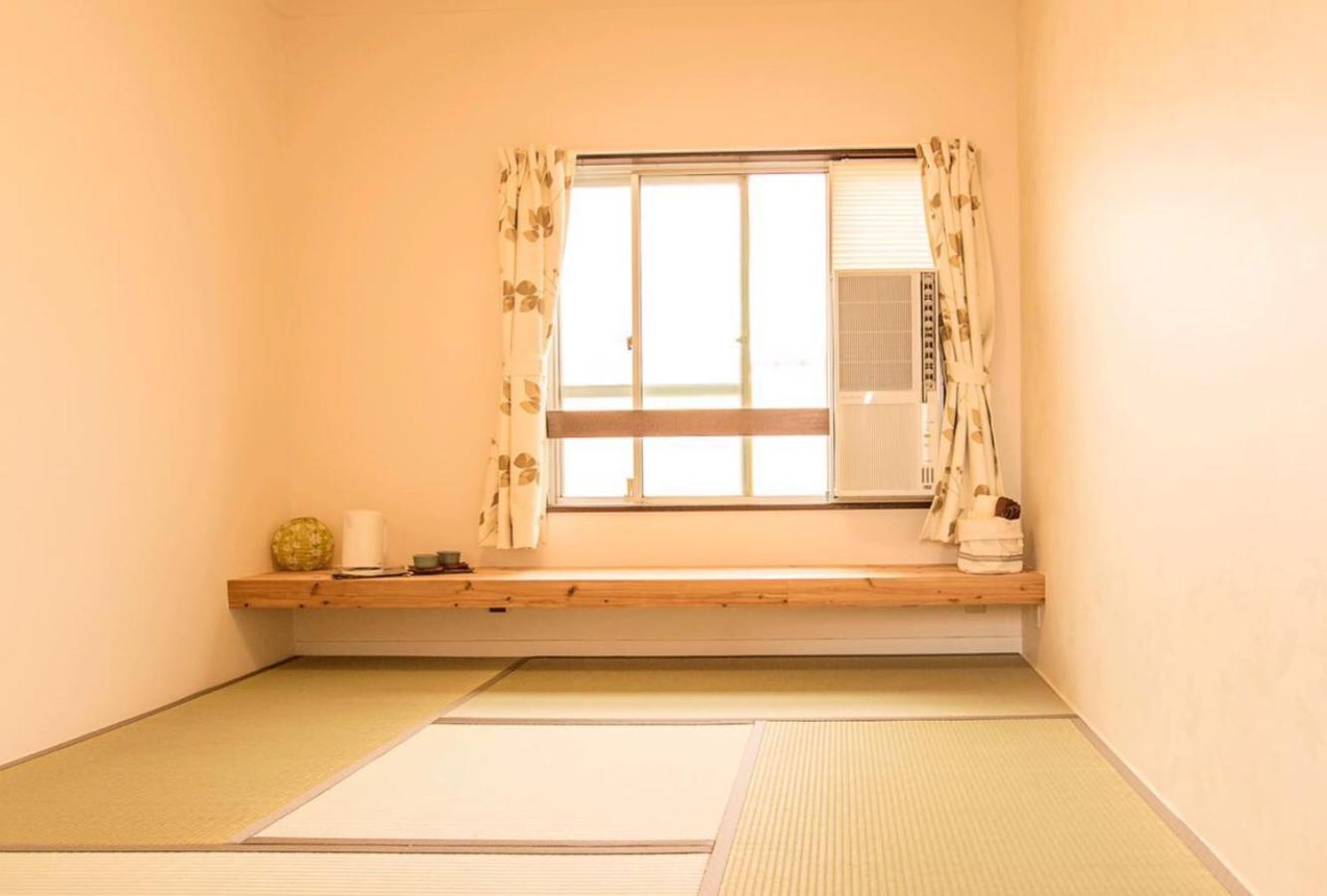 Osaka SENJU big Tatami house Max 16ppl direct to KIX airport