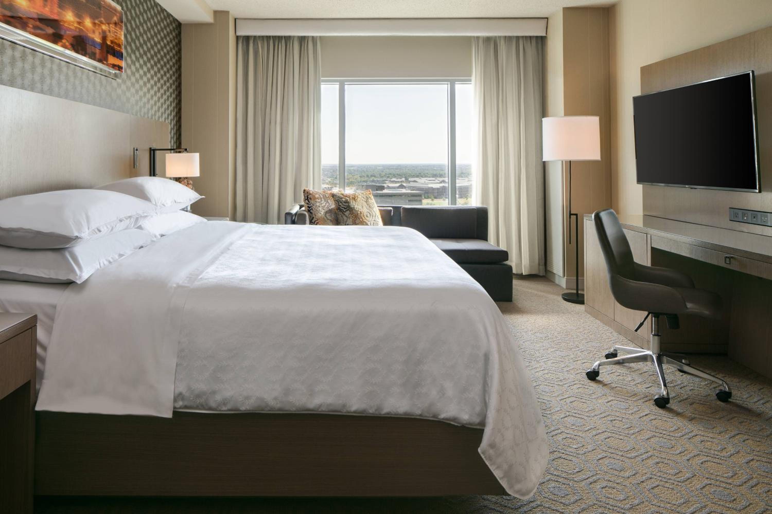 Sheraton Overland Park Hotel at the Convention Center - Property Image 10