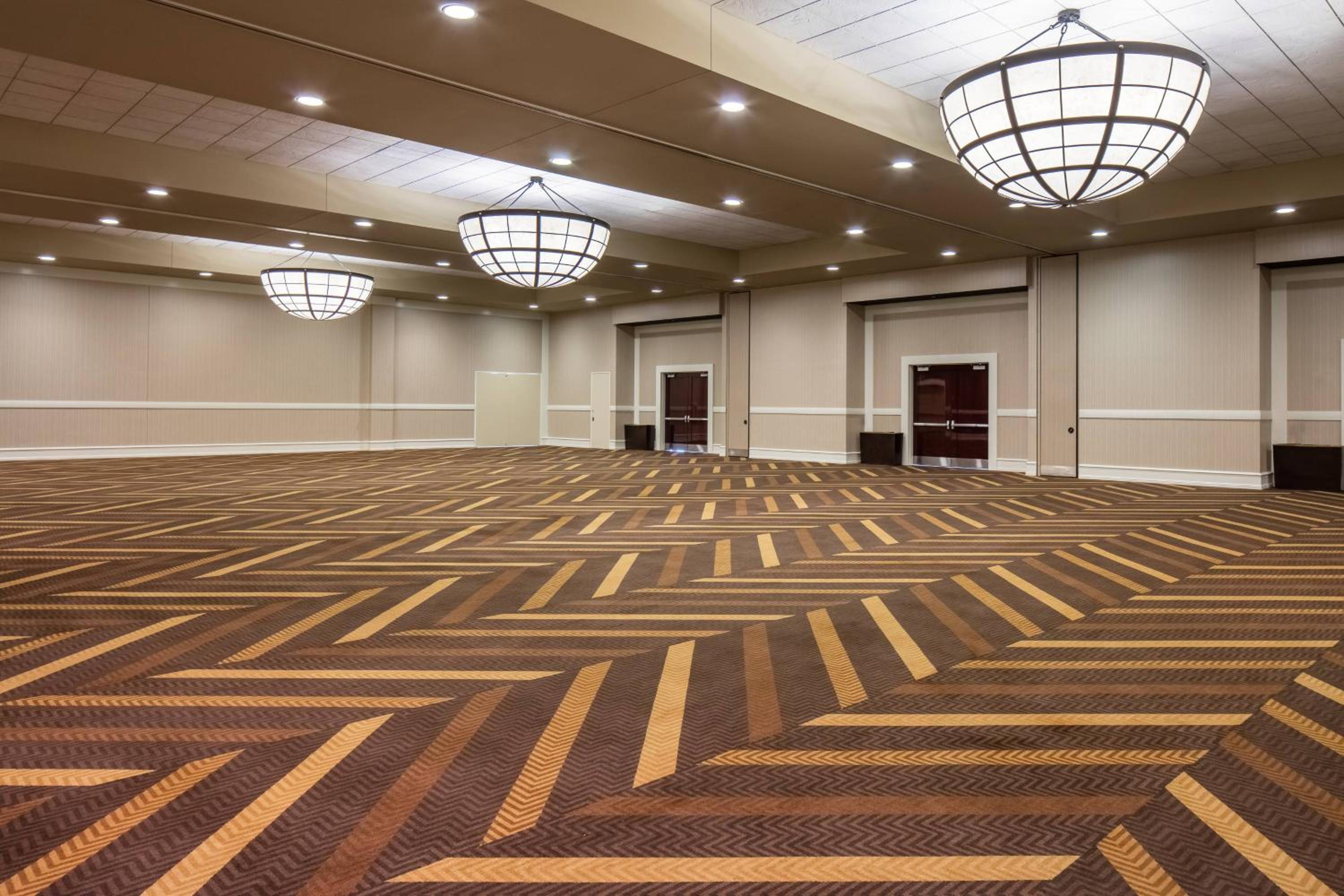 Sheraton Overland Park Hotel at the Convention Center - Property Image 28