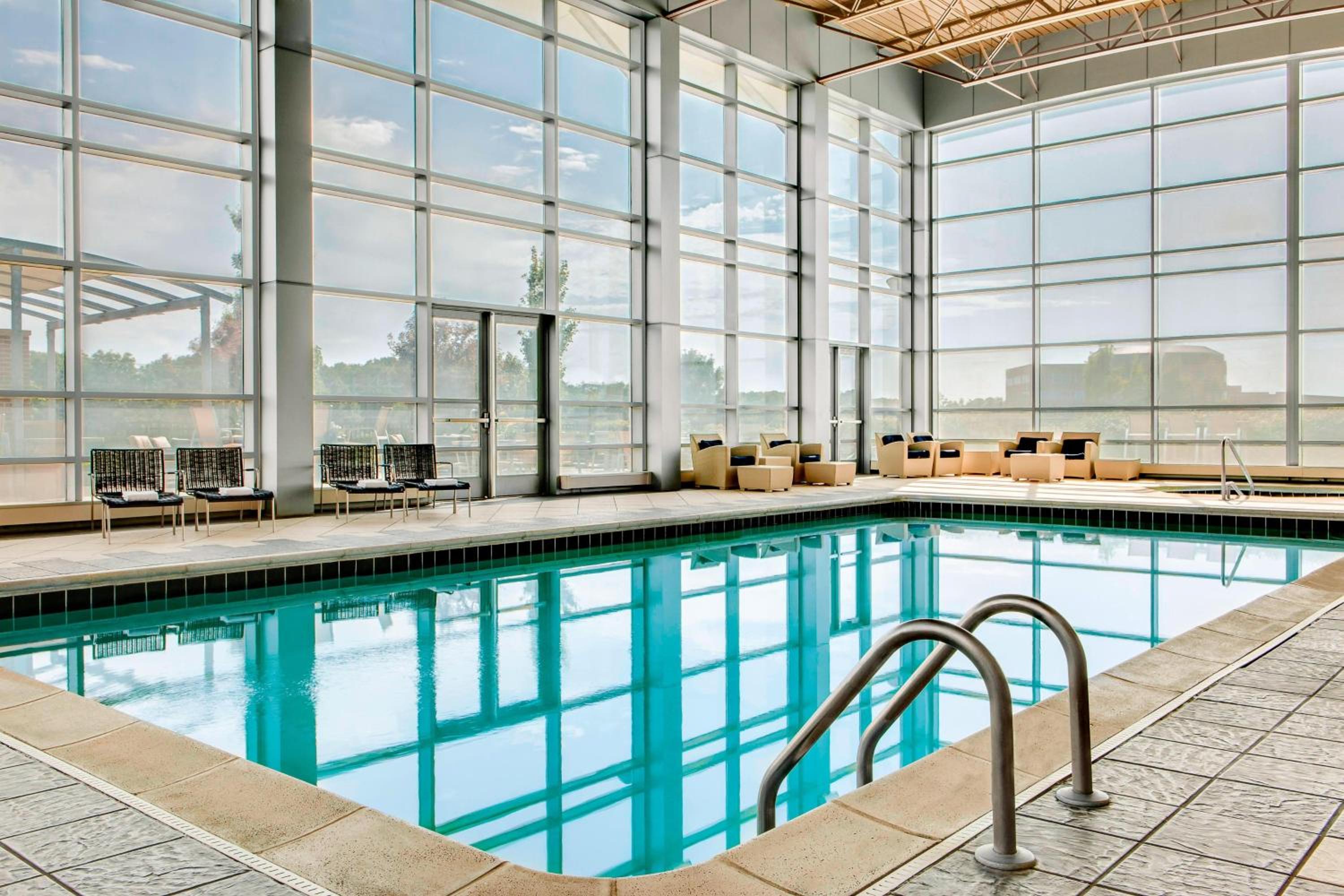 Sheraton Overland Park Hotel at the Convention Center - Property Image 27