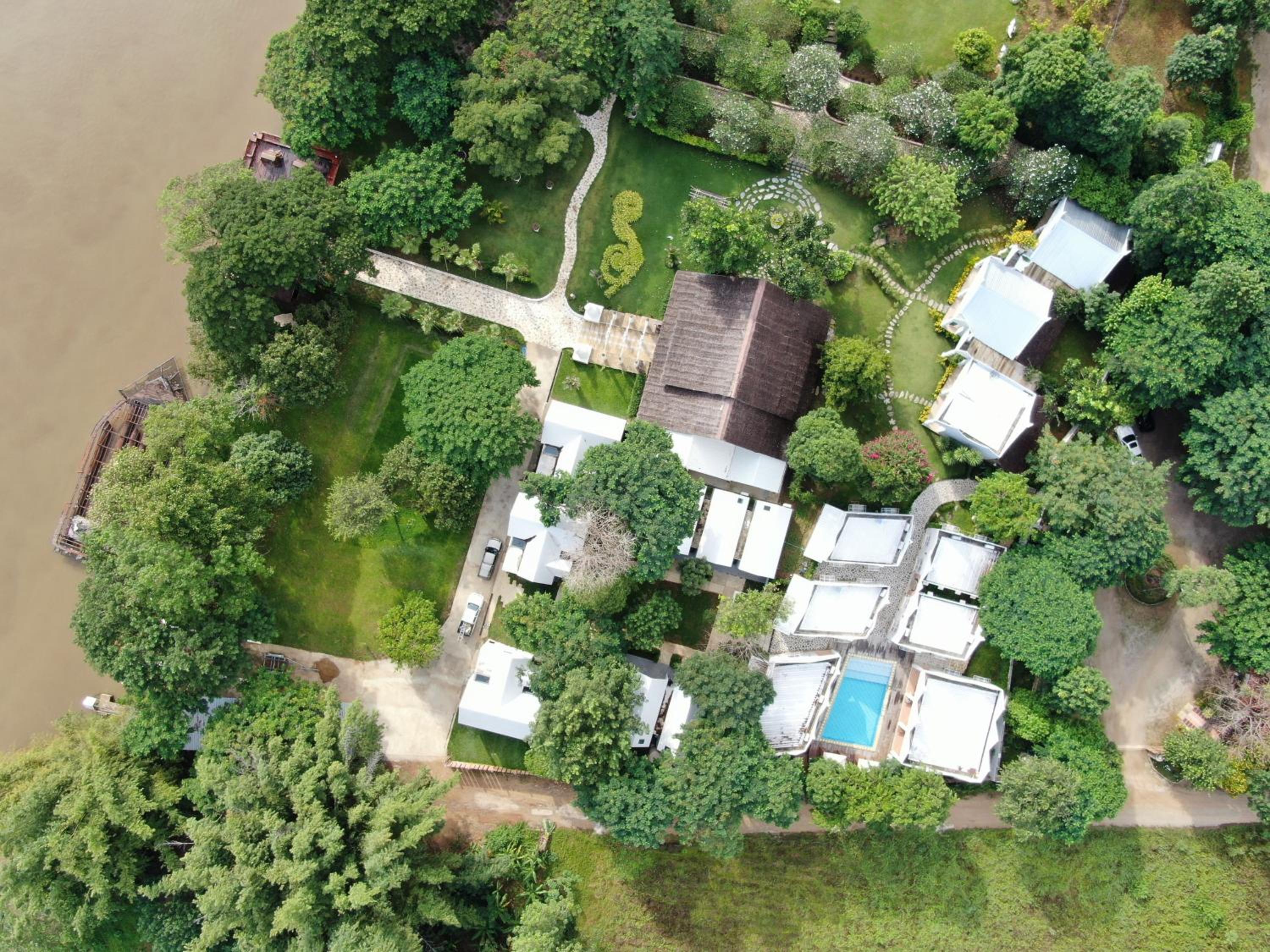 River Kwai Kiri Resort