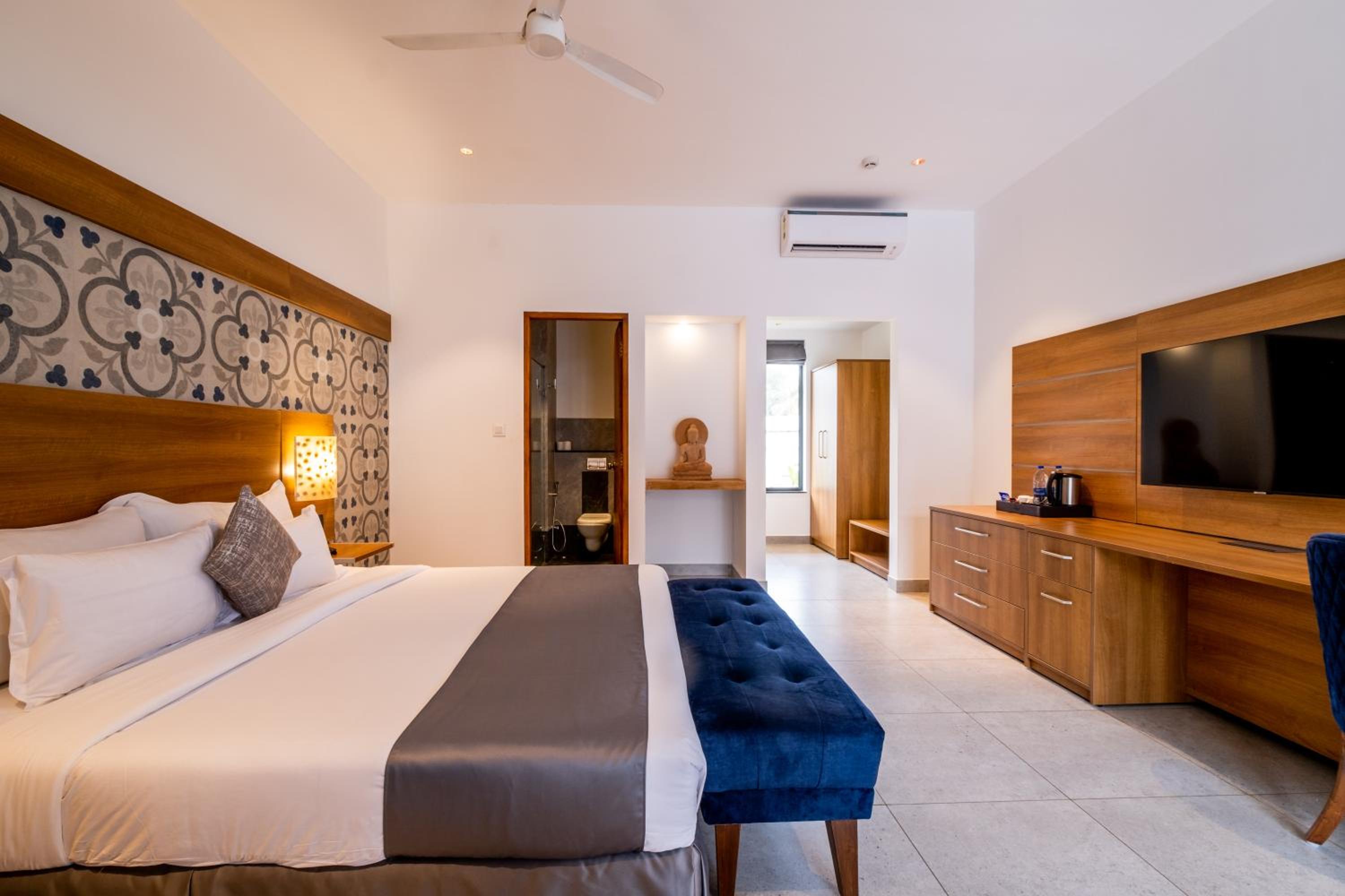 Chalston Beach Resort