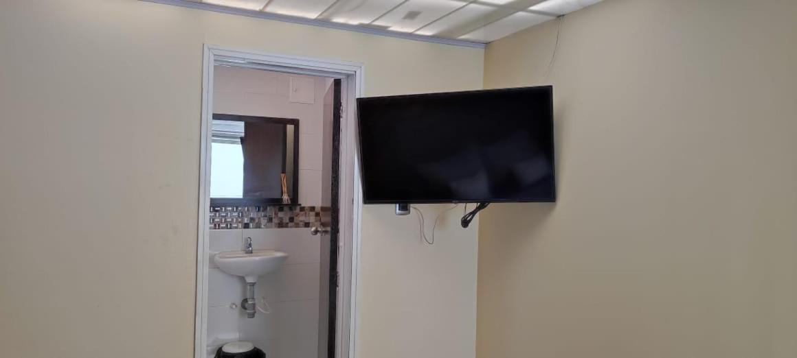 Apartasuite Movistar Campin