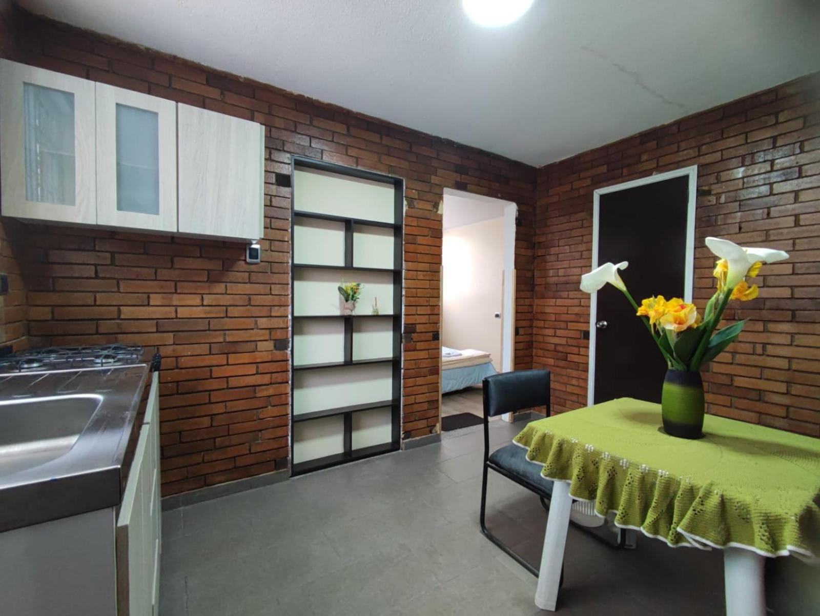 Apartasuite Movistar Campin