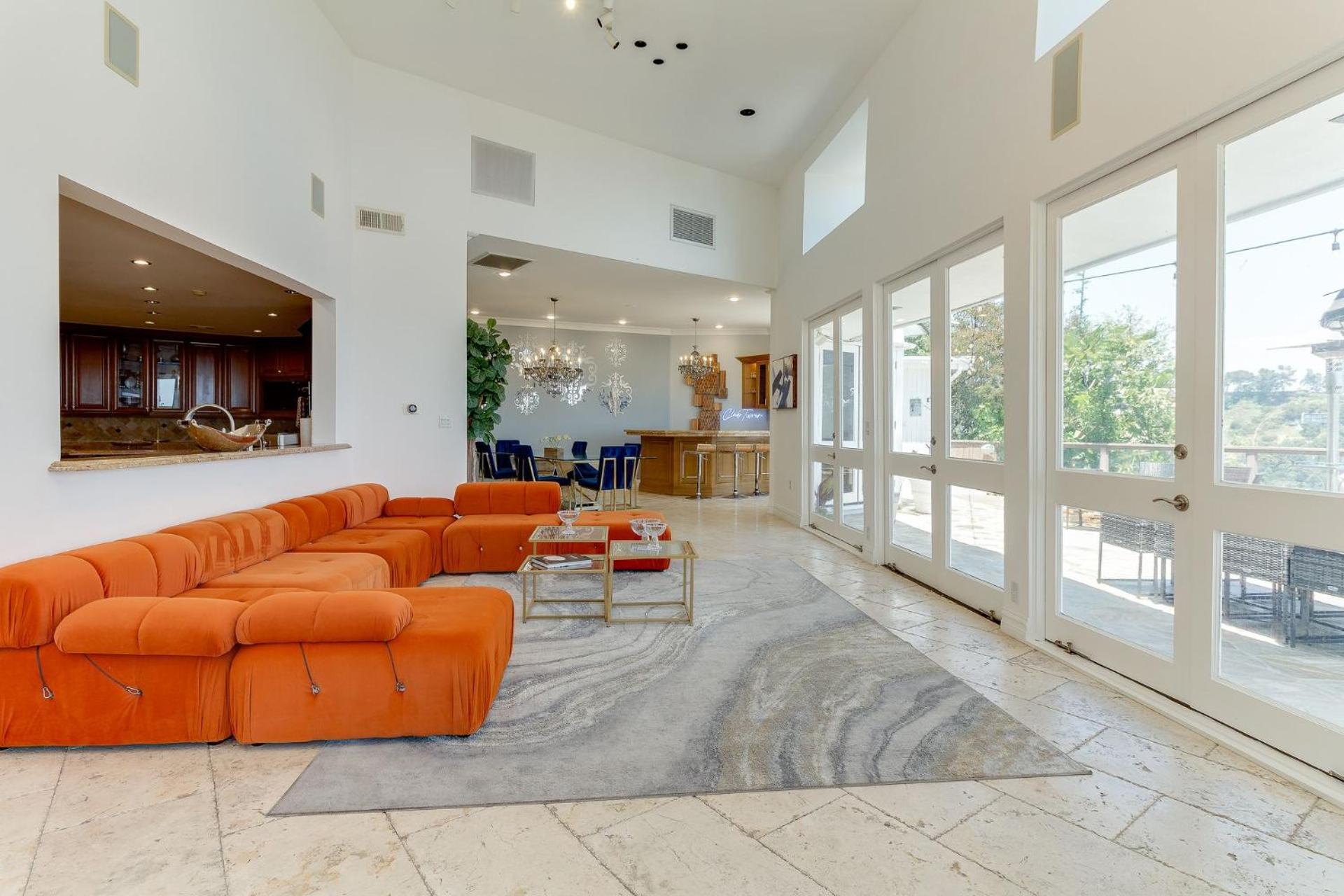 Beverly Hills City View Mansion