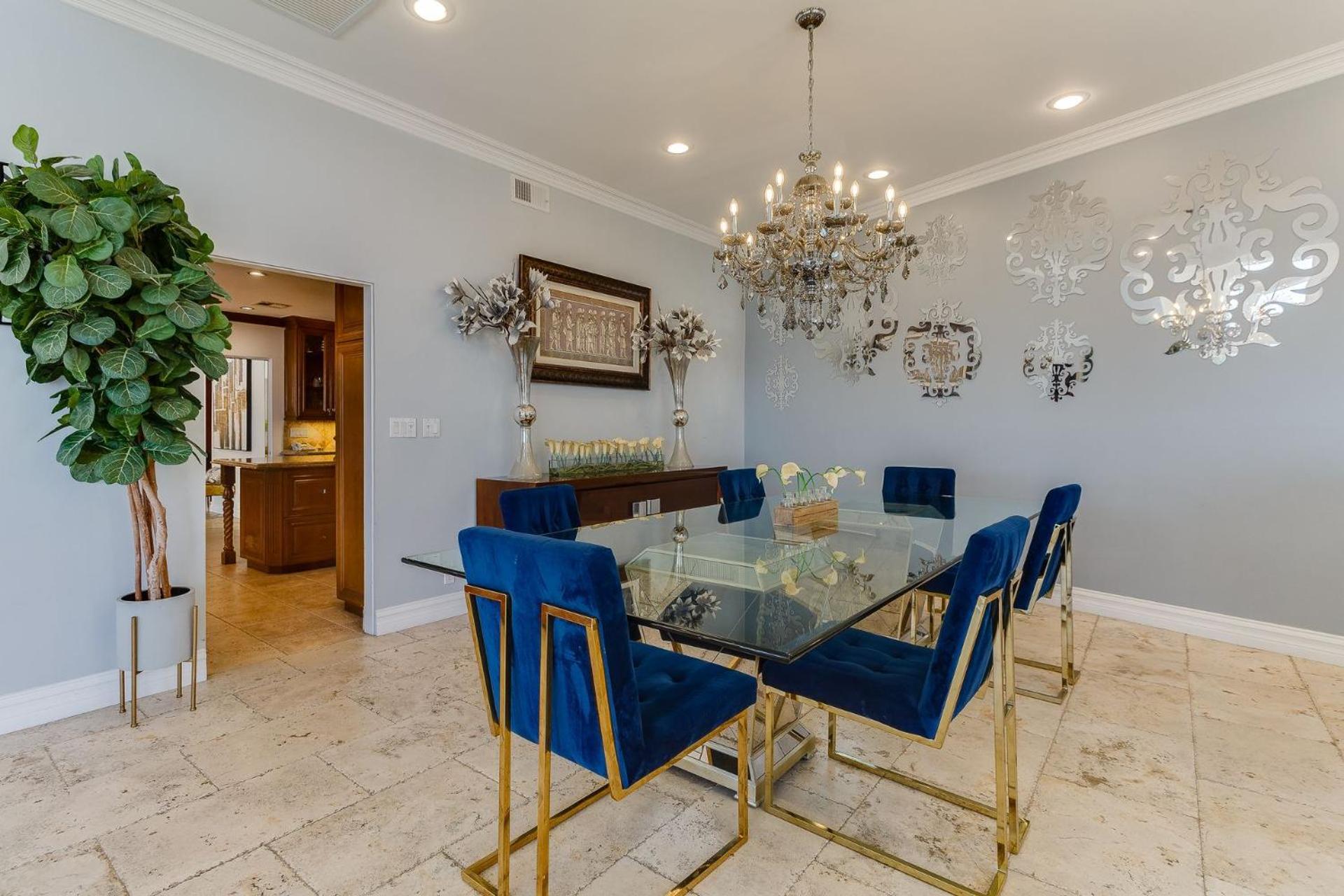 Beverly Hills City View Mansion