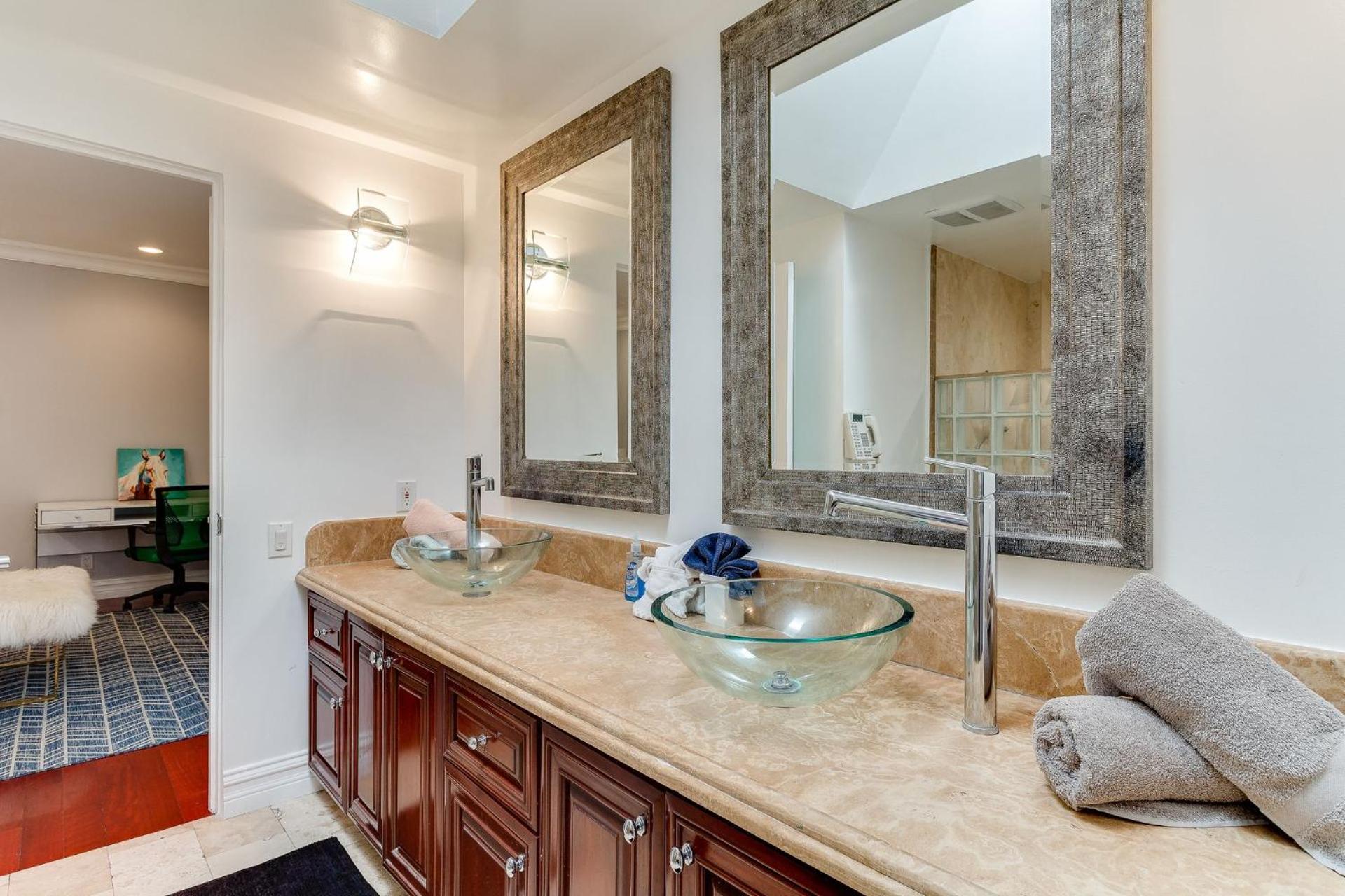 Beverly Hills City View Mansion