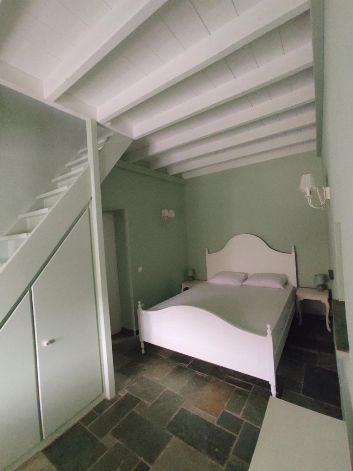 Stellinas Pretty House photo 3