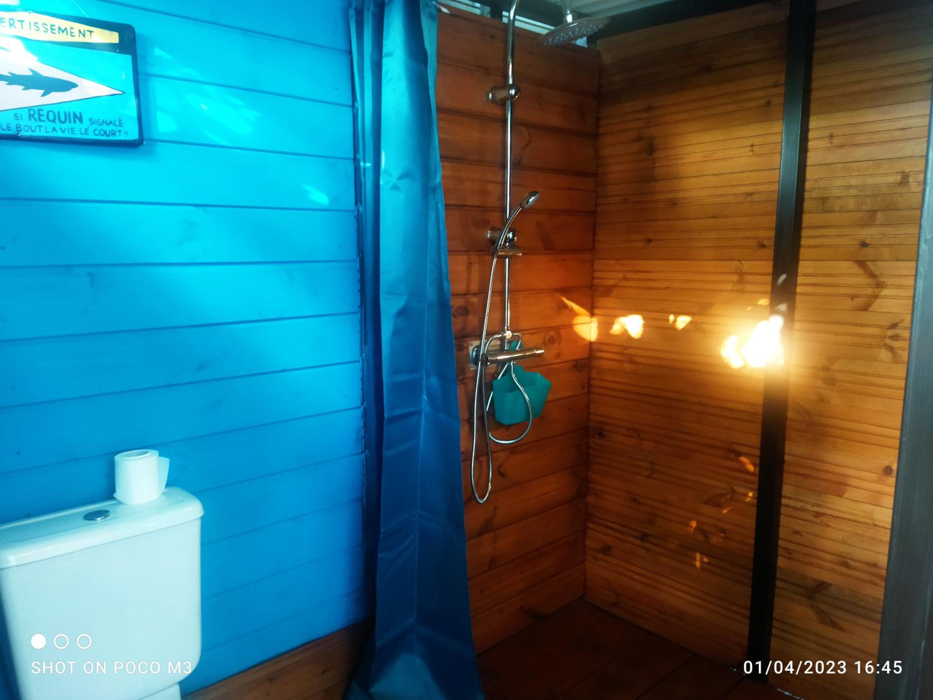 Bungalow bleu view 4