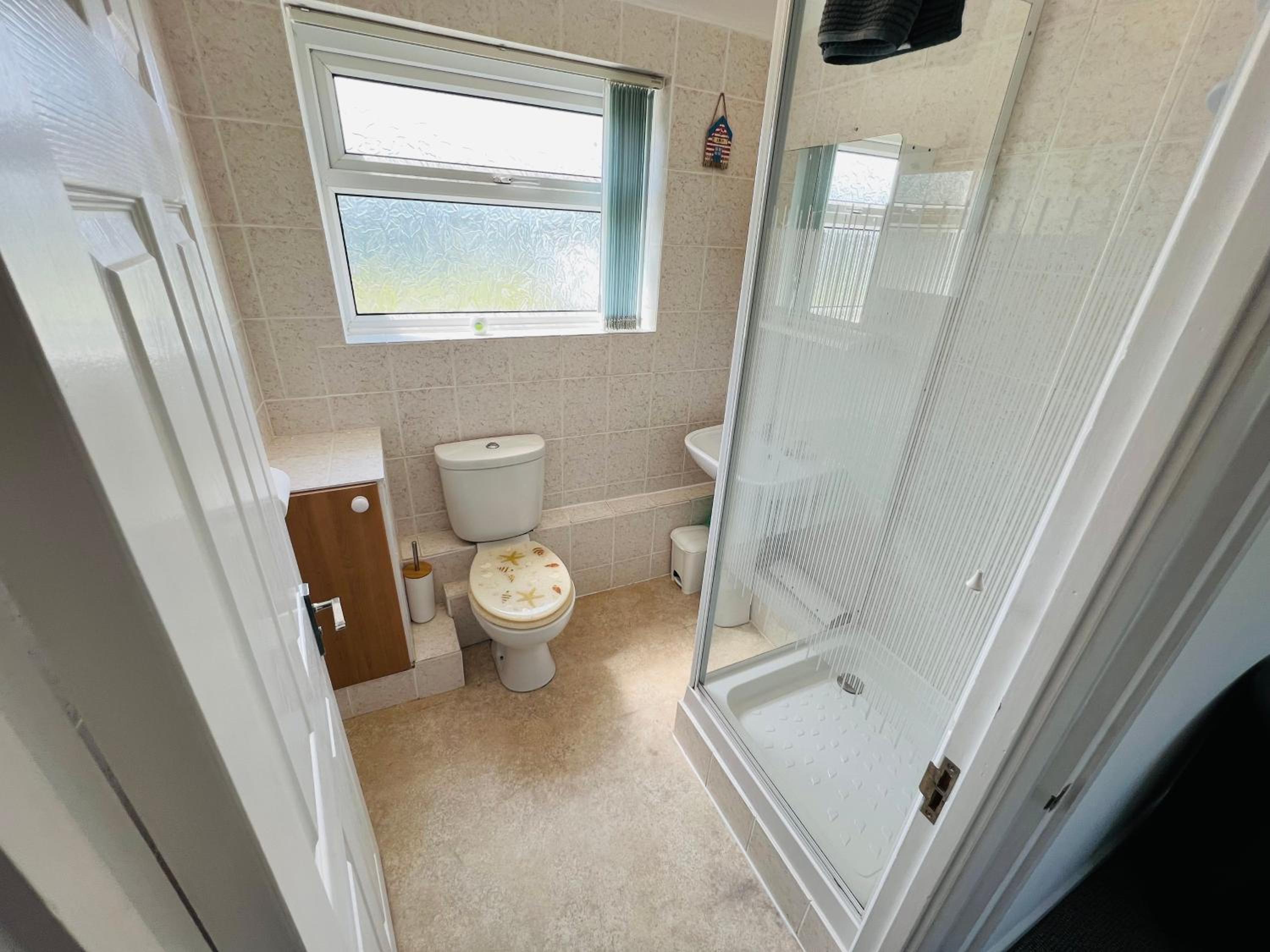 2 Bedroom Chalet SB113, Sandown Bay, Isle of Wight view 5