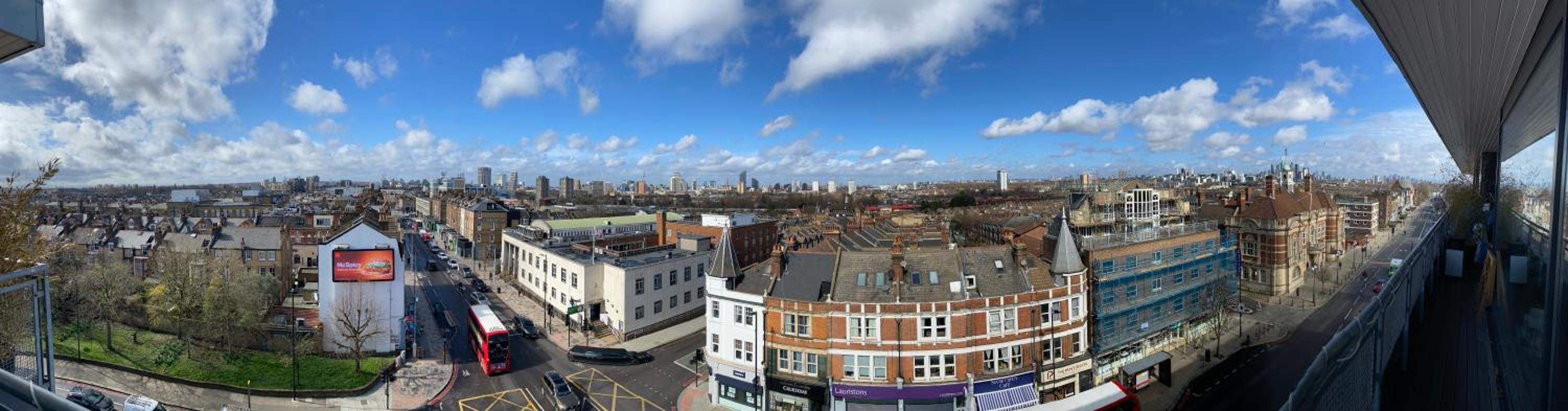 Penthouse in Battersea amazing views of London view 5