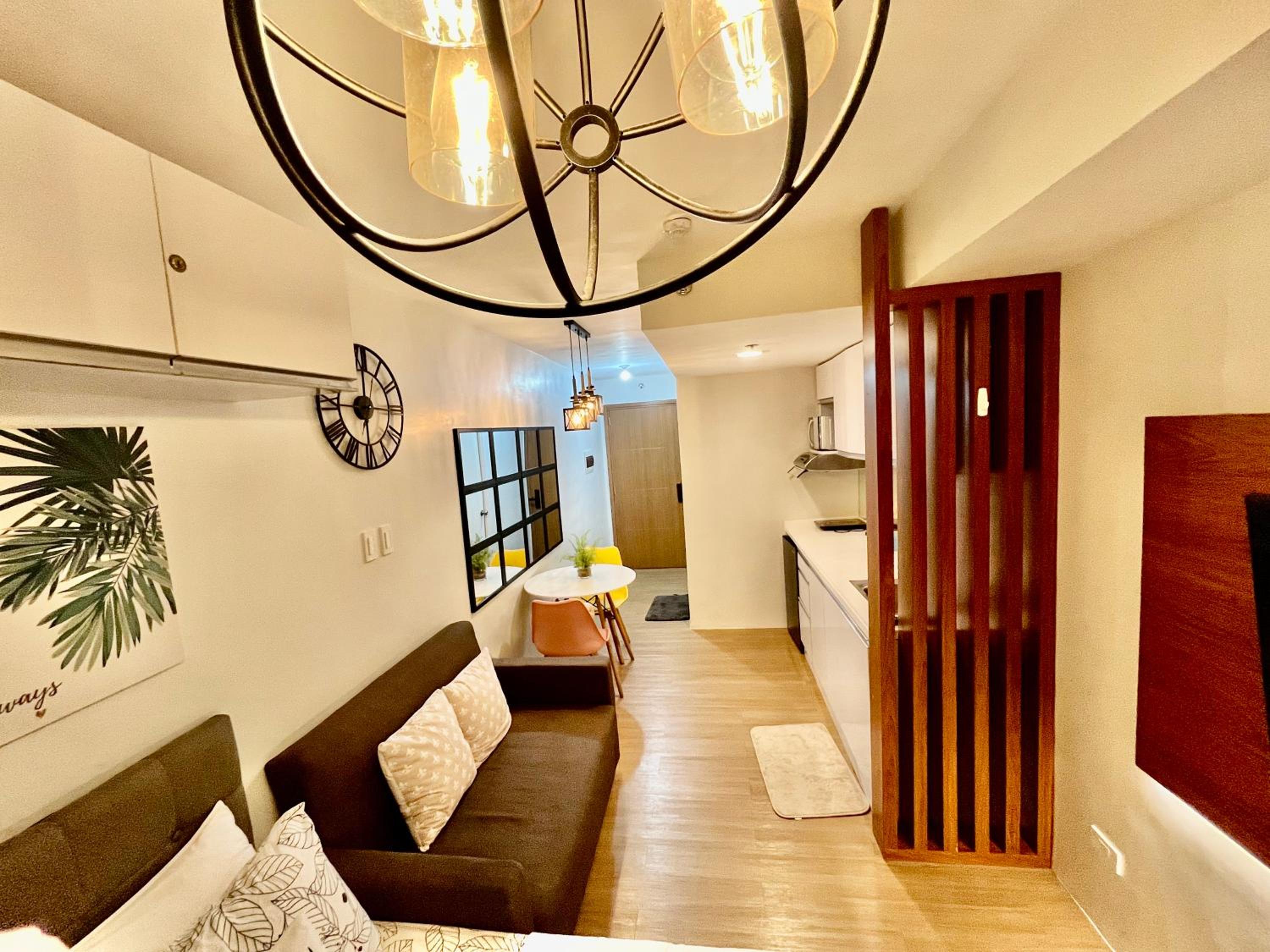 Staycation @ Teffie’s +Netflix & Wifi, Tagaytay - 22