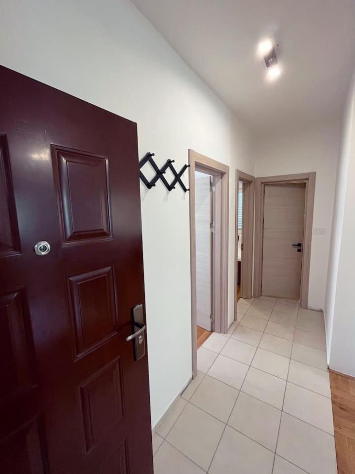 S & S Apartment view 4