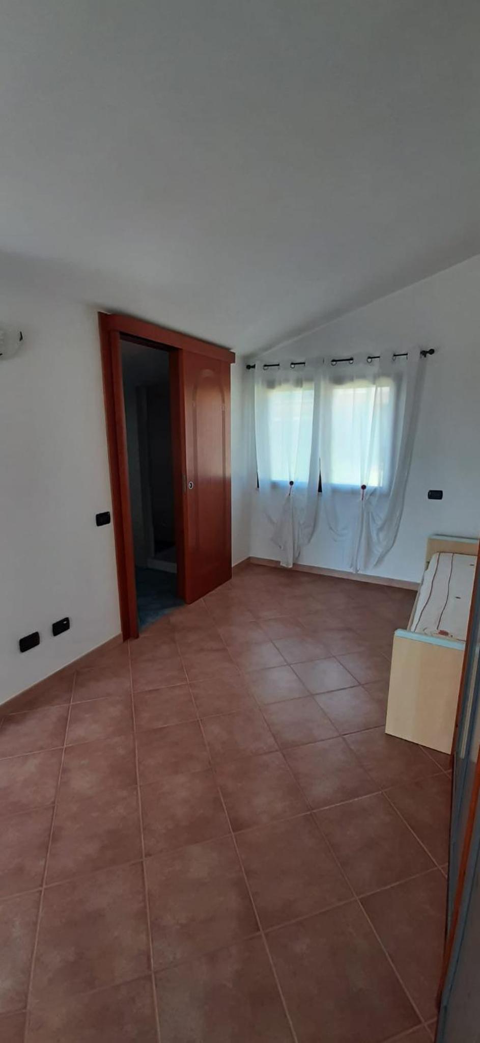 Artistika Golden Apartment