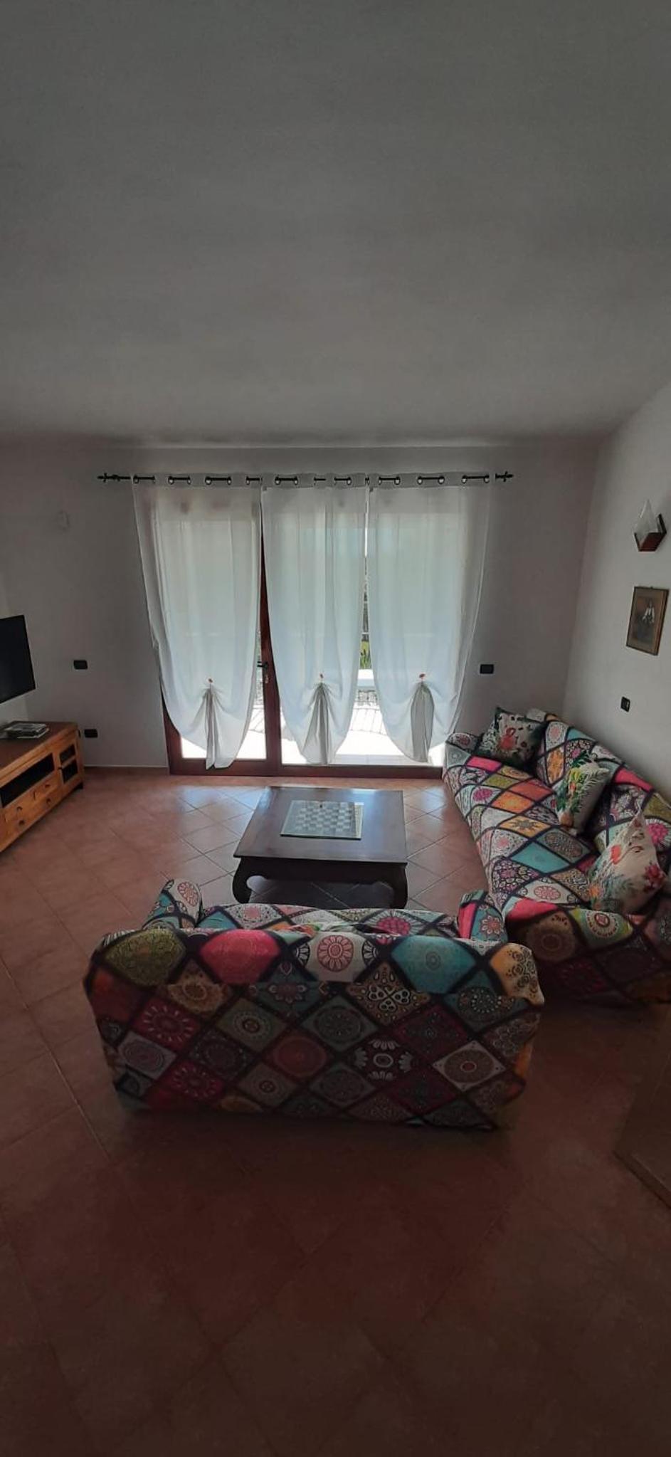 Artistika Golden Apartment