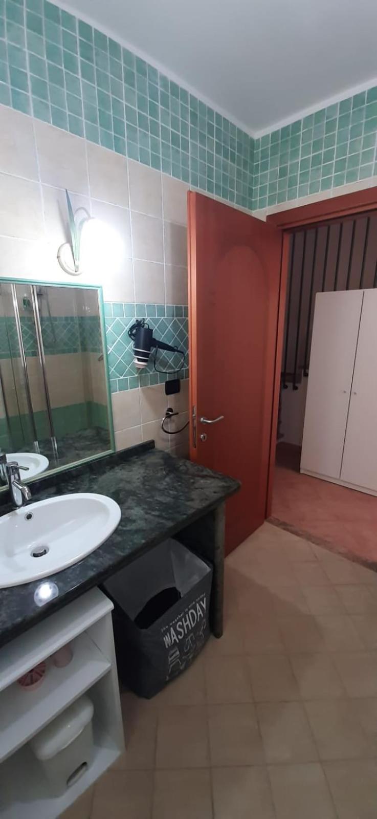 Artistika Golden Apartment