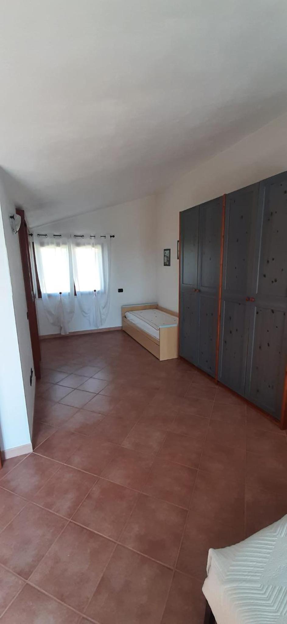 Artistika Golden Apartment