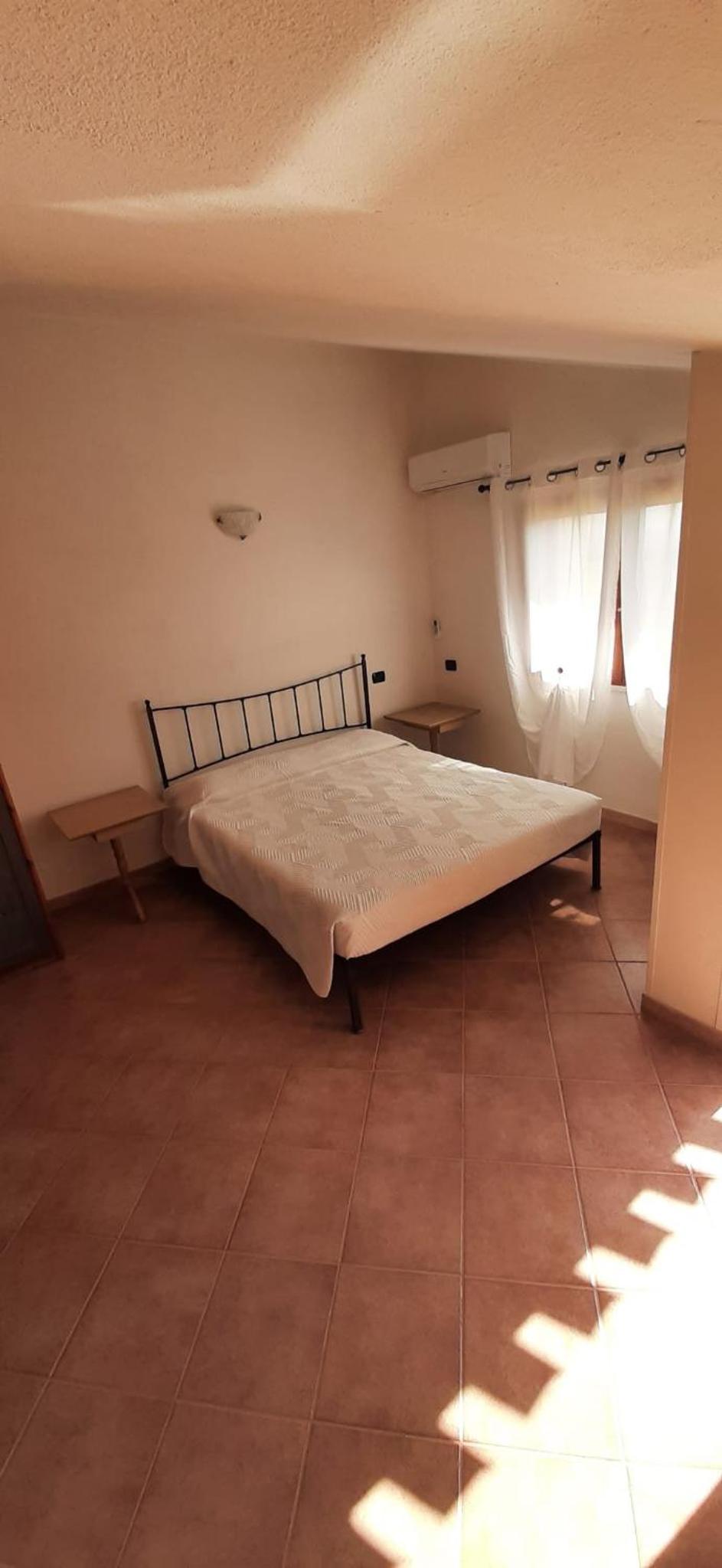 Artistika Golden Apartment
