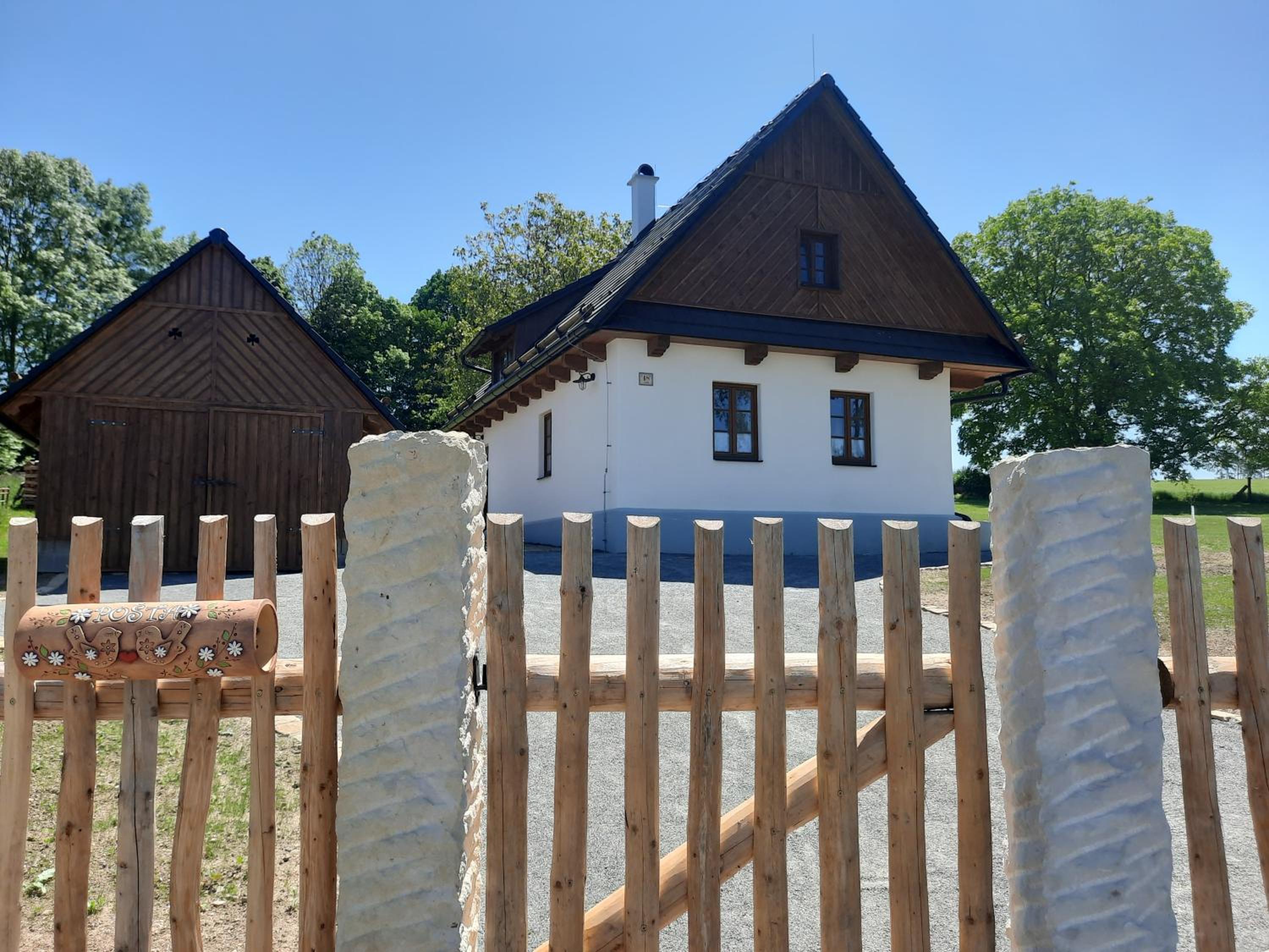 Chaloupka Pomněnka na Lipce