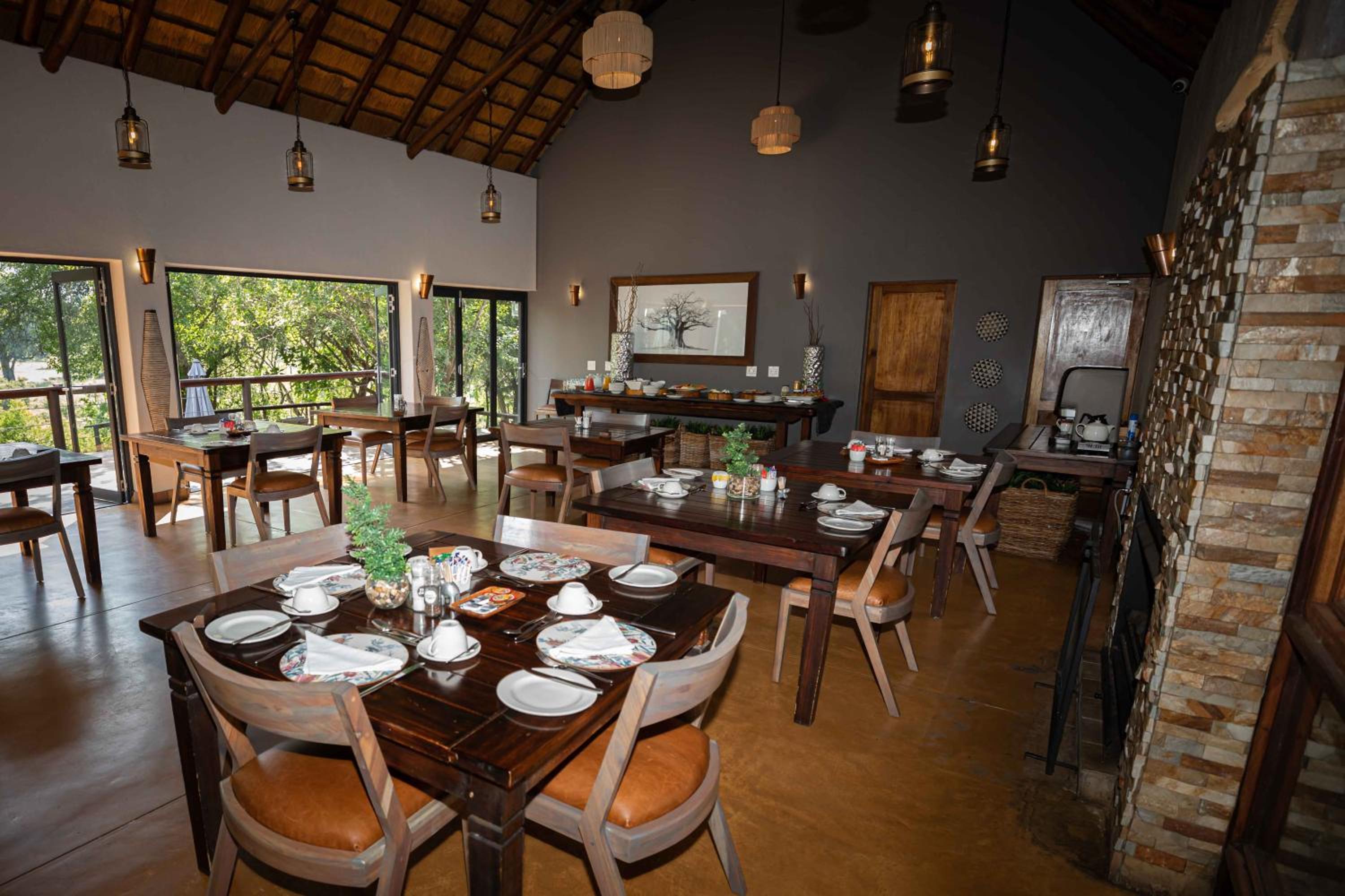 Elephant Plains Game Lodge