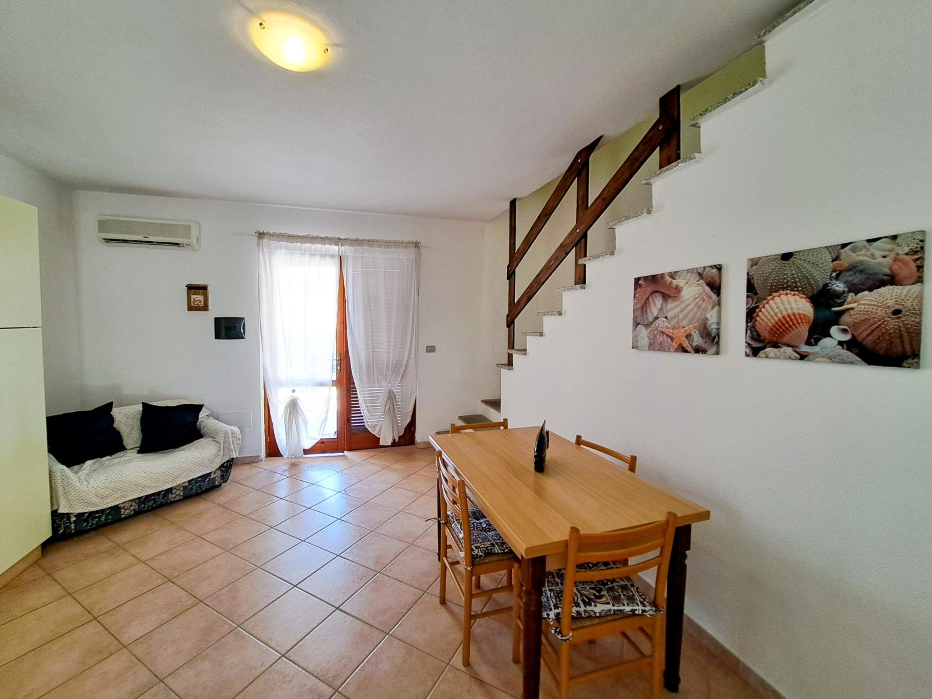 Appartamento Residenziale Trilocale Aresula San Teodoro view 4