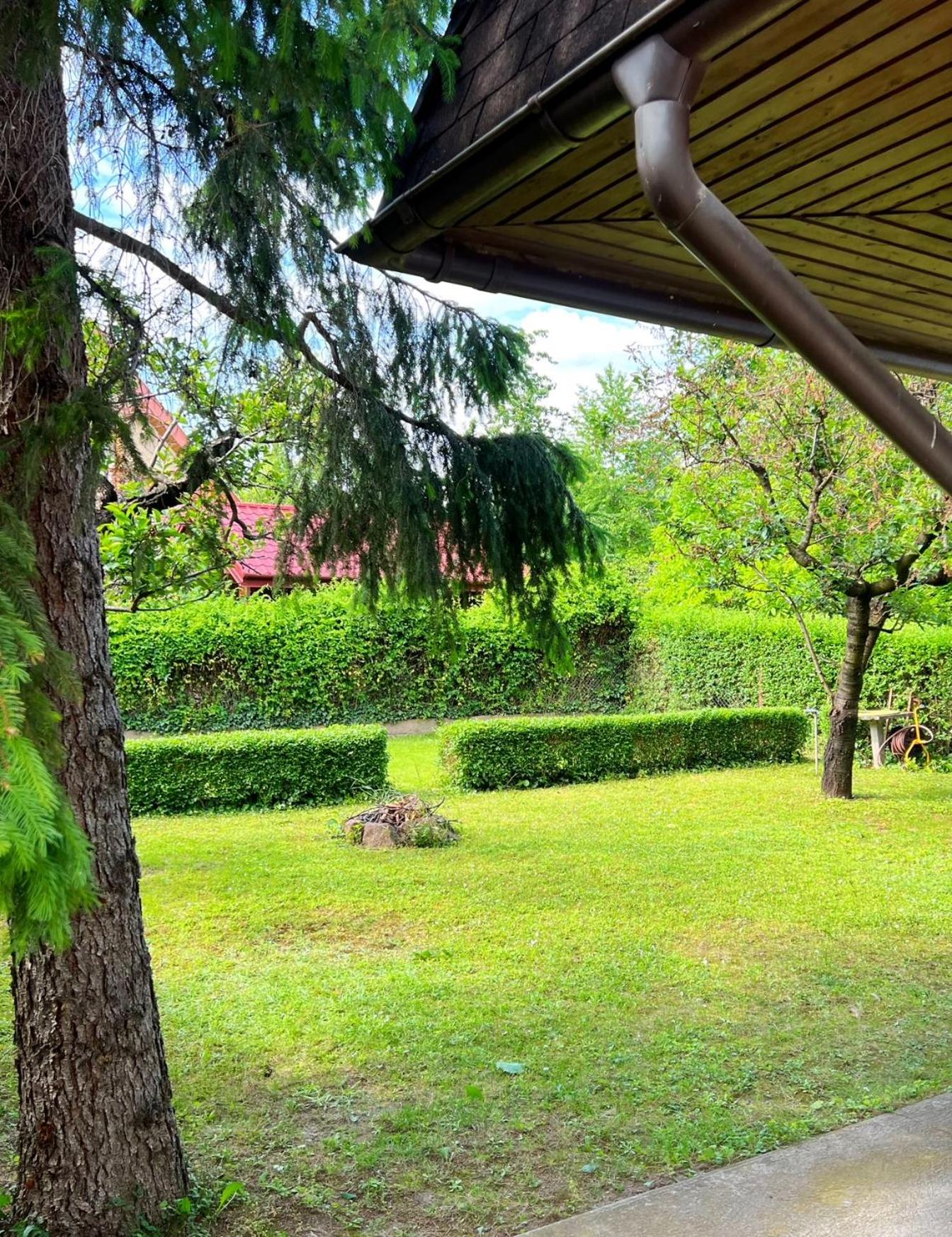 Rapszódia Ház - 8person, garden view 3