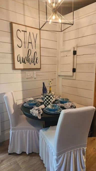 Rustica Retreats Cottage view 5