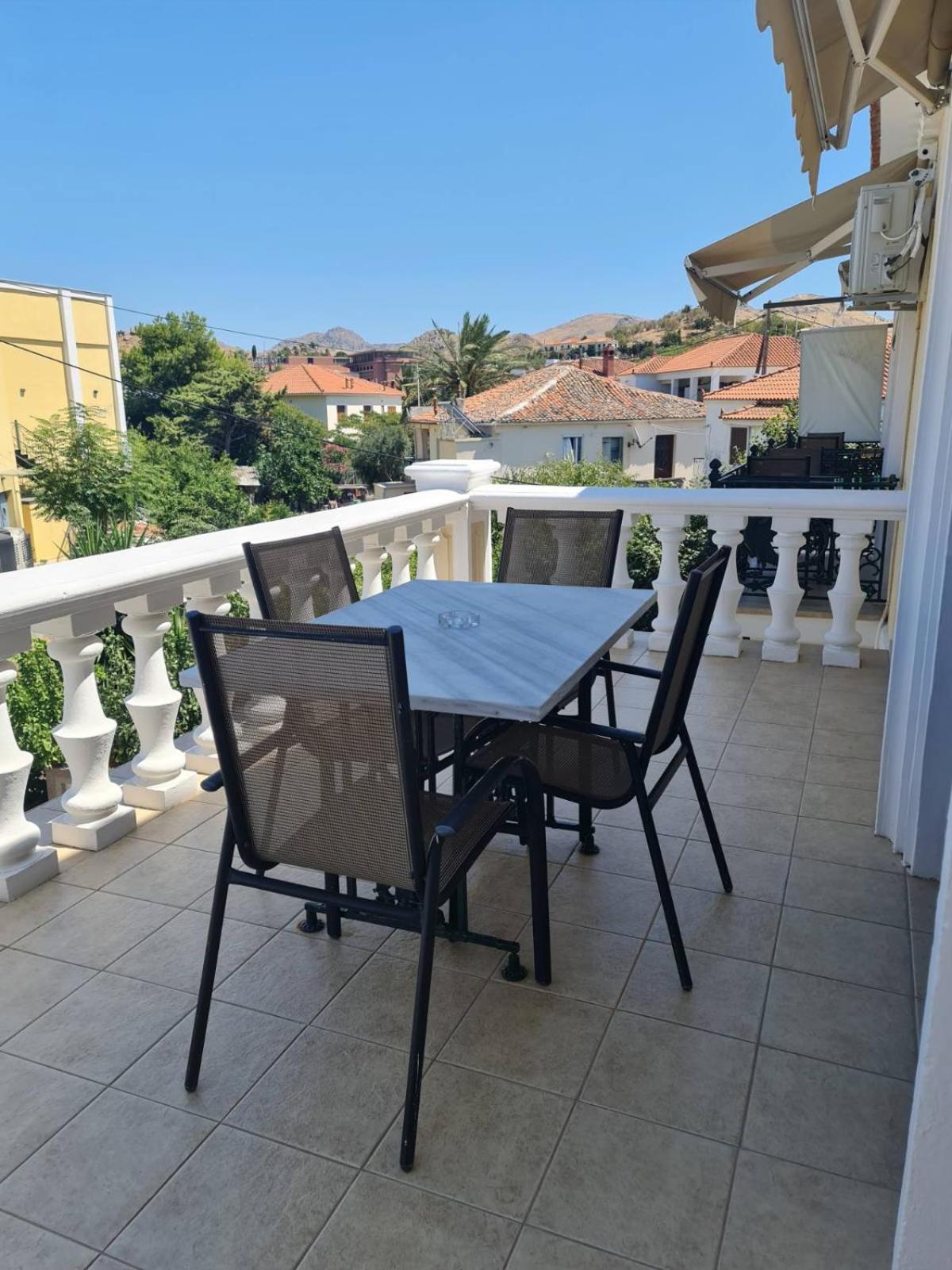 Photo 30