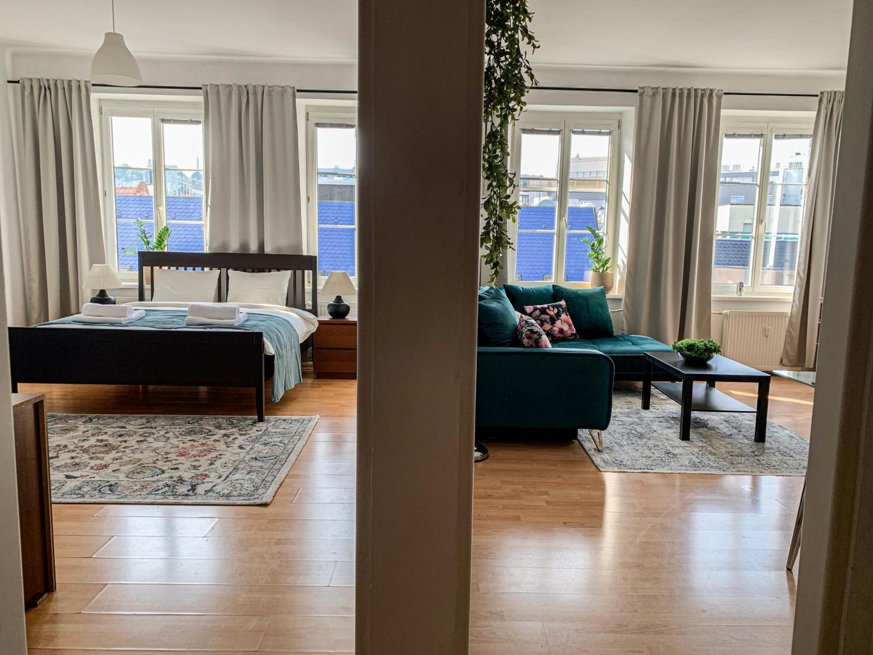 Cozy Heritage Apartment in Bratislava City Centre view 4