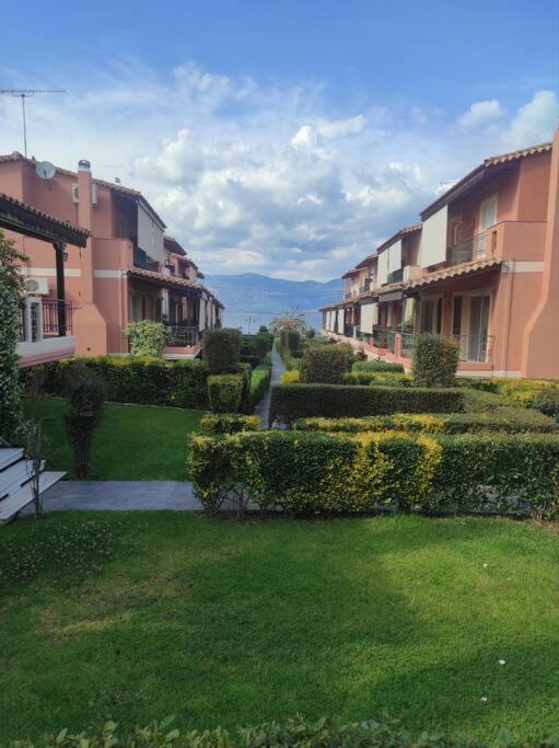 Luxury Beach House 3 Br, AC view 4