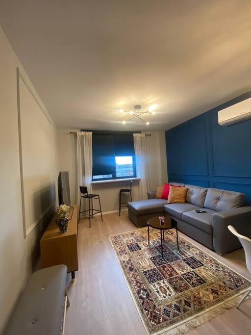 Sara blue apartment photo 2