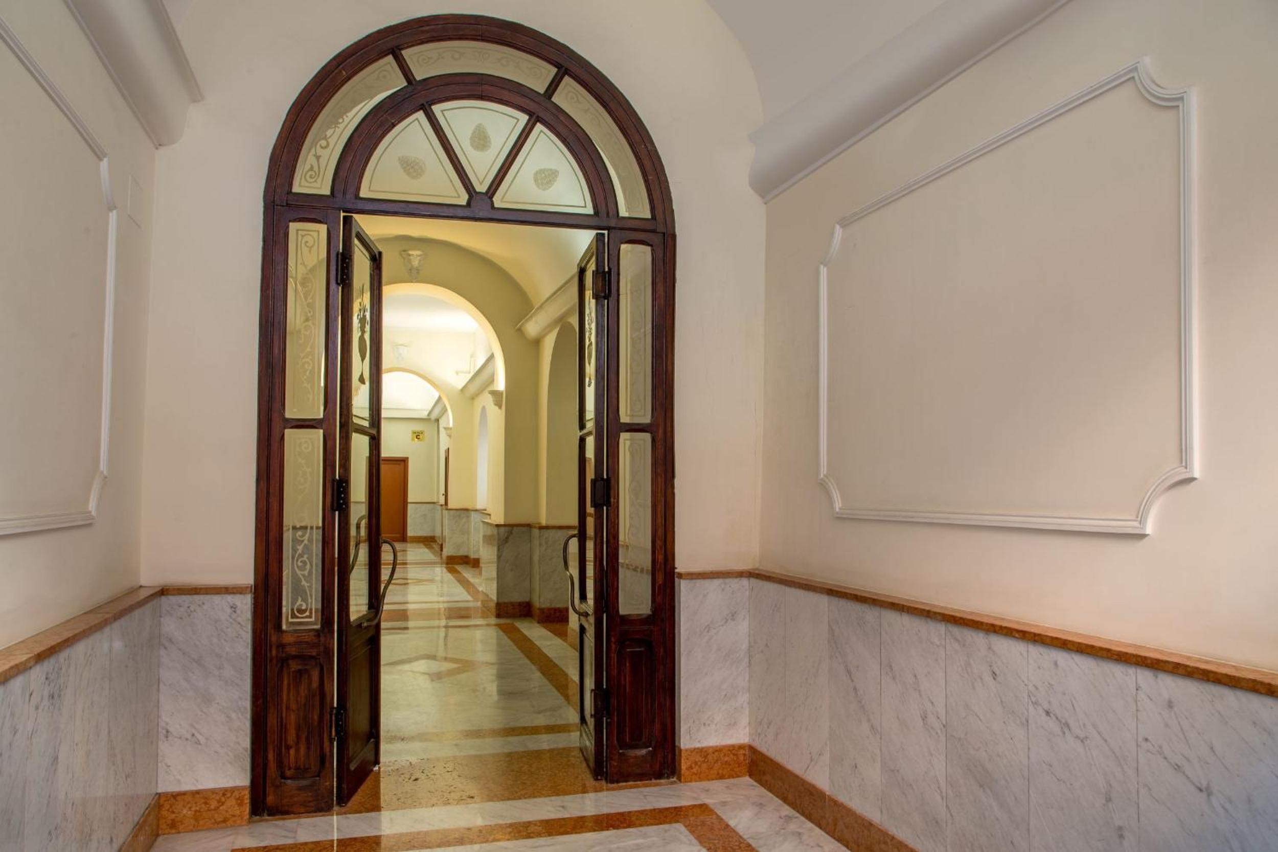 La Casina Vaticana by Remember Rome
