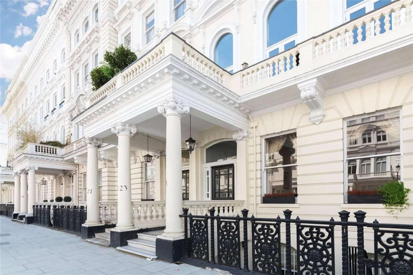 Spacious 2 Bed Apartment In The Heart of Kensington — London