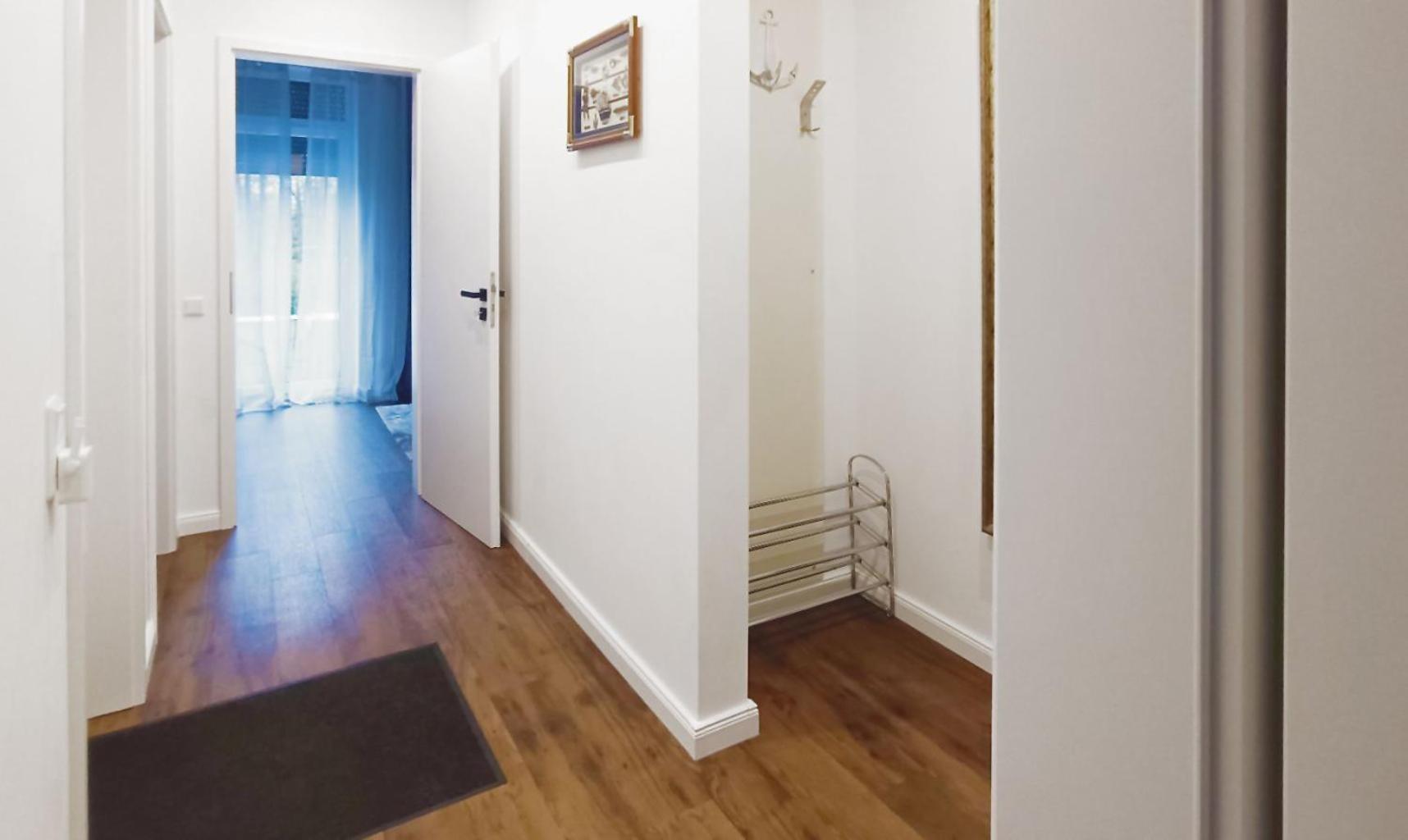Moderne Ferienwohnung direkt am Kanal / Neubau