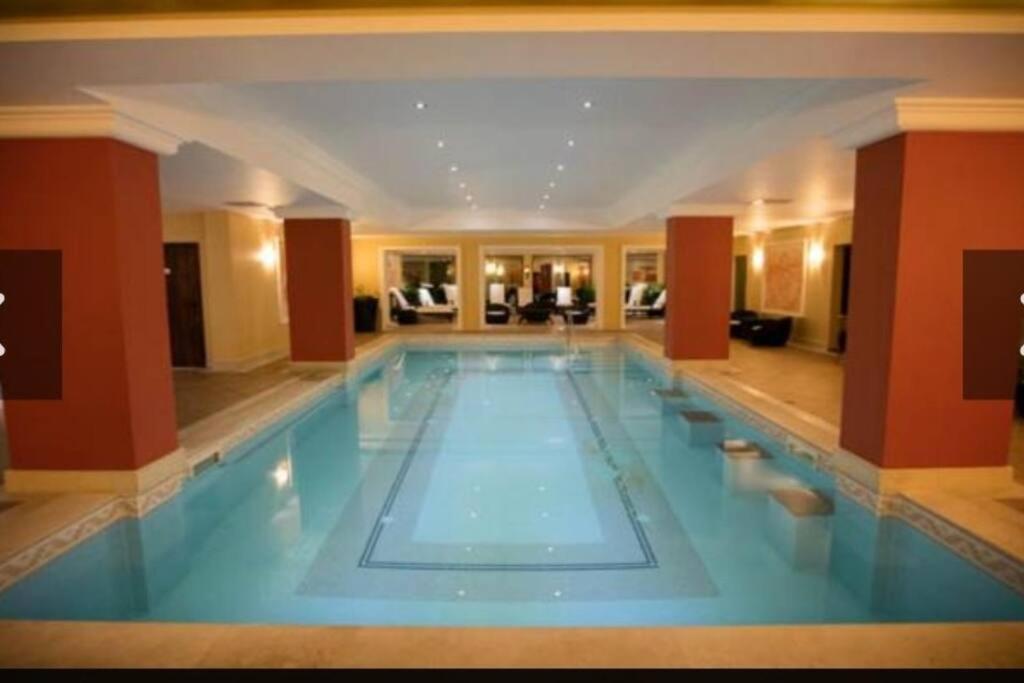 2 Bedrooms, 2 Bathrooms with Seaview, 2 Balconis, 2 Terraces
