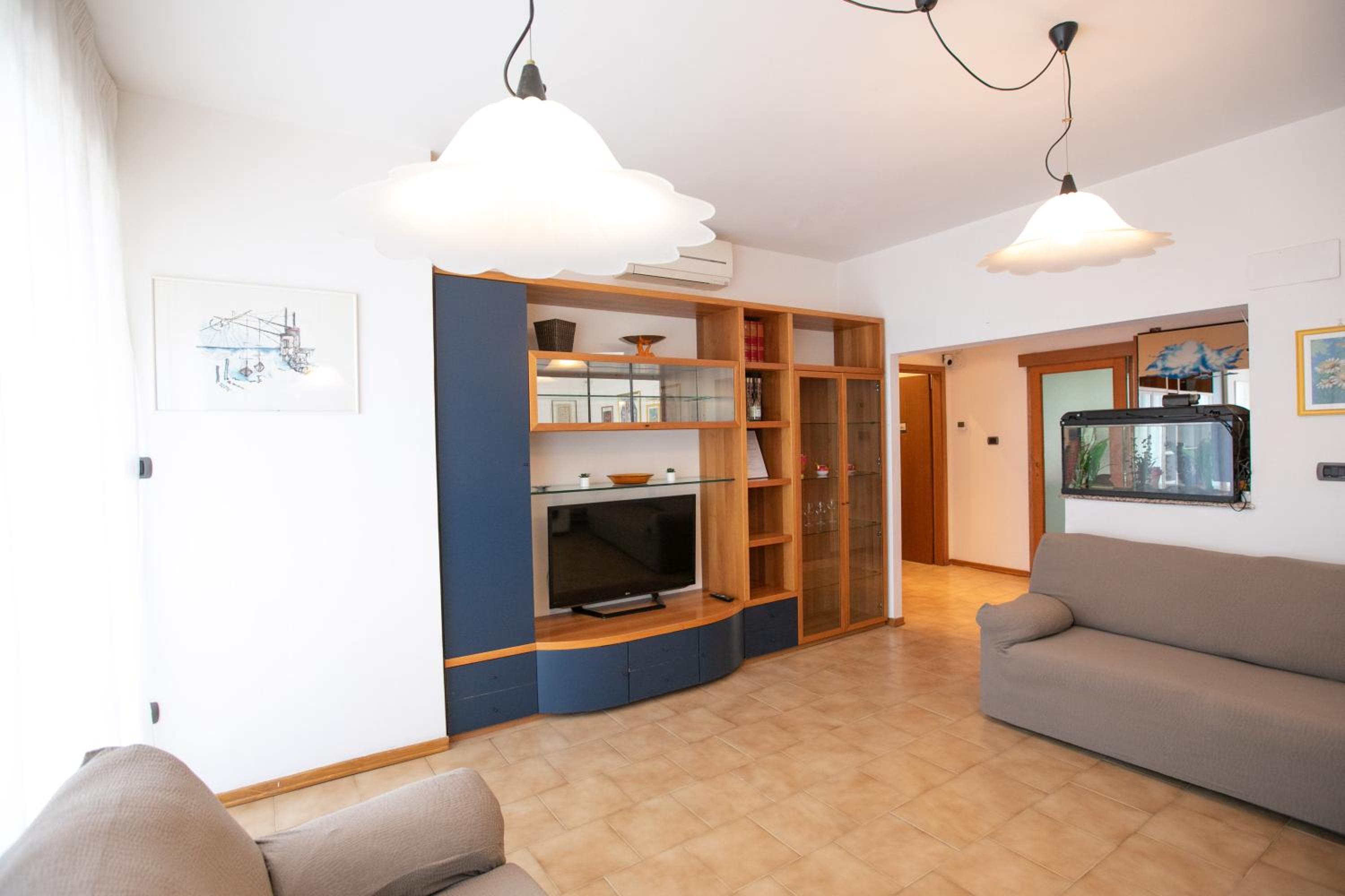 Mirea's Rooms