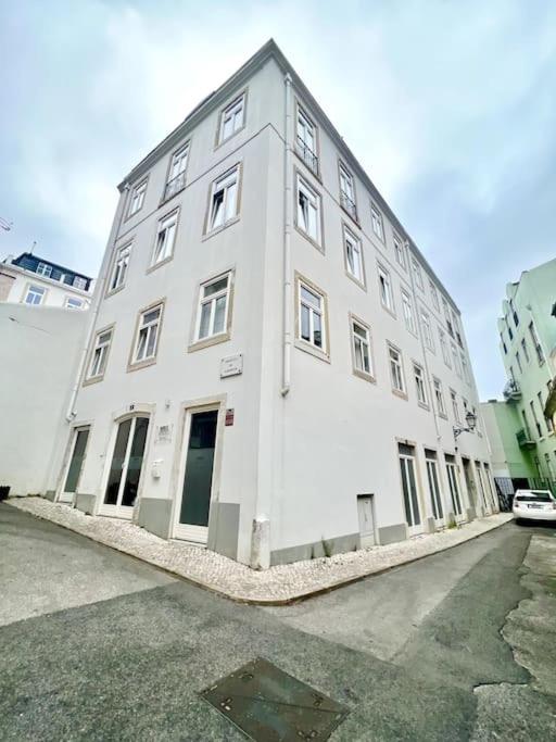 Alfama Modern Cosy Home
