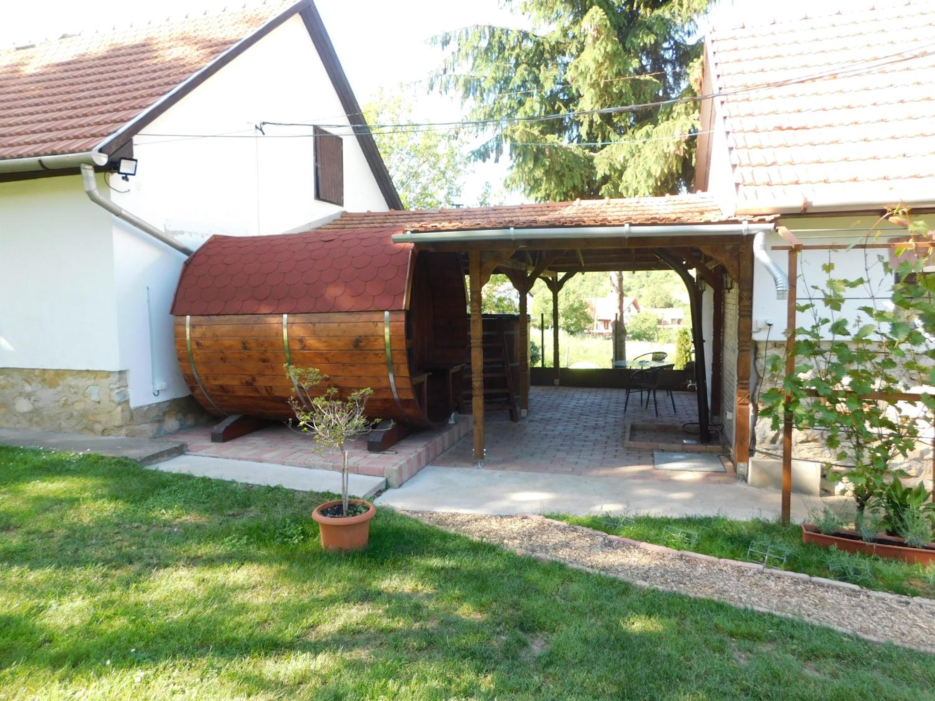 Photo 40